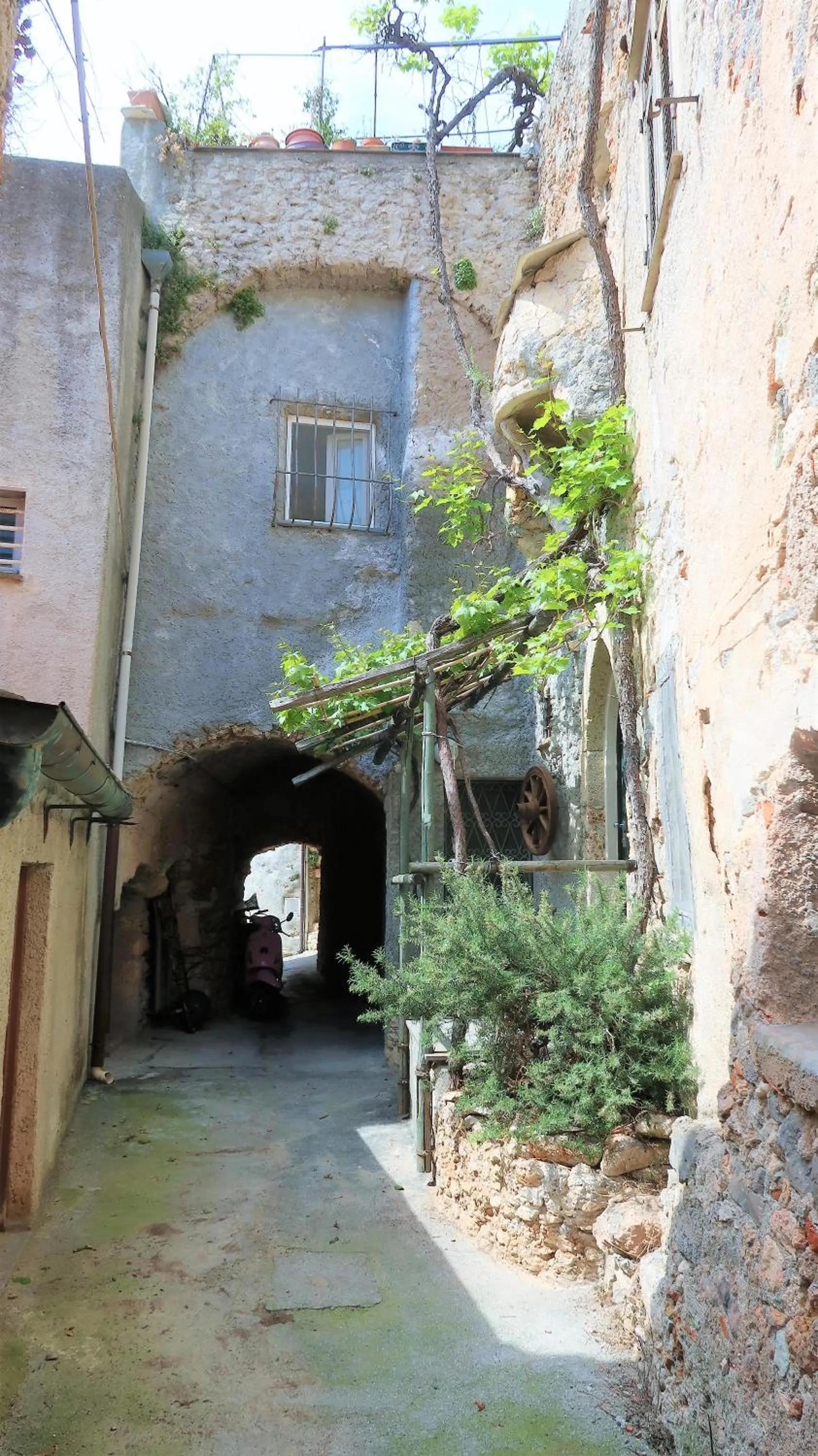 Nearby landmark in B&B Dalù