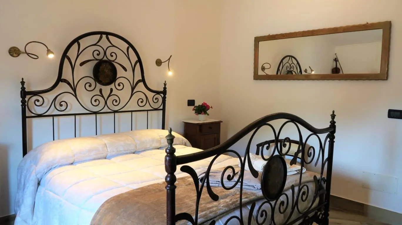 Bedroom, Bed in B&B Dalù