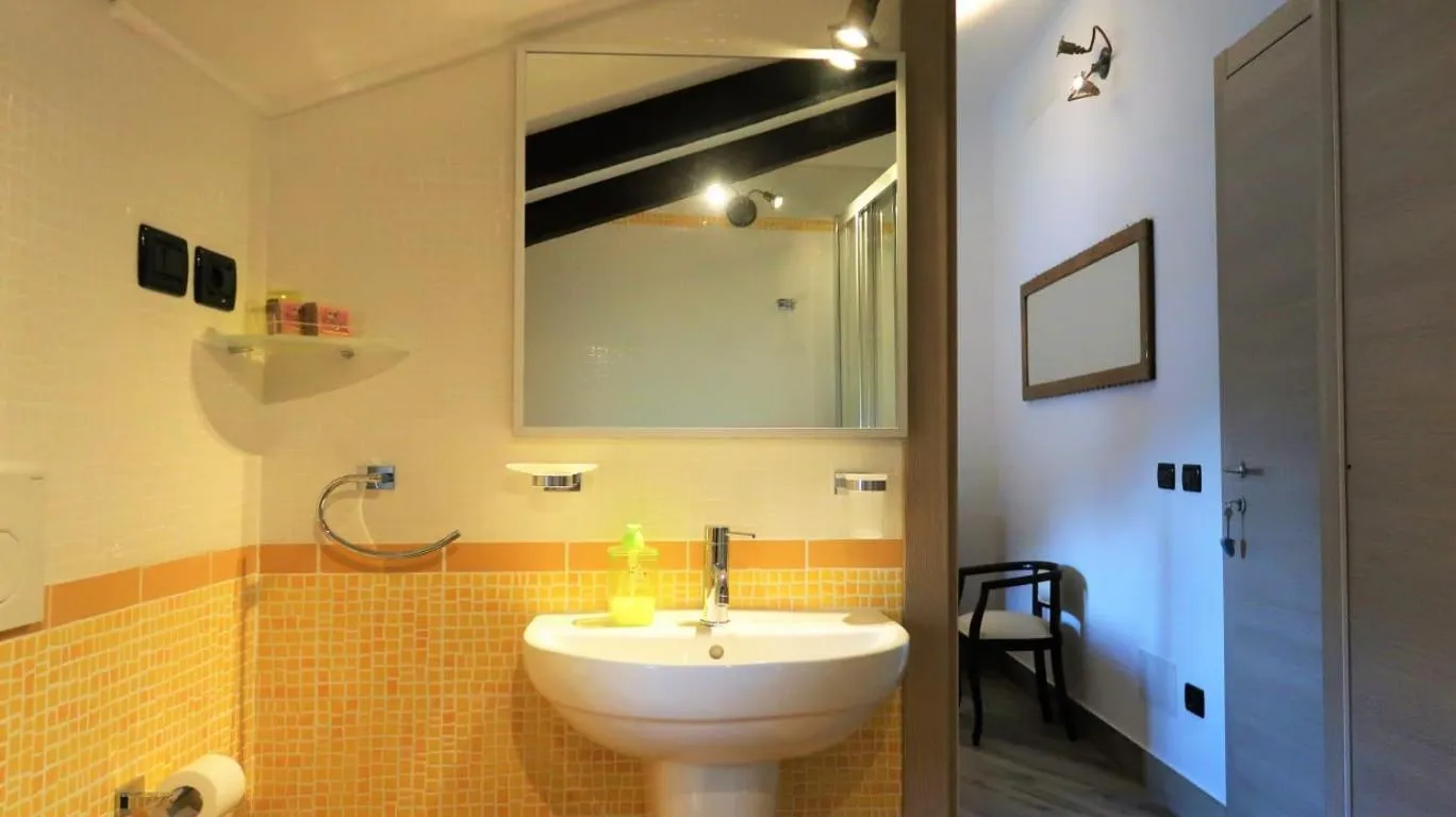 Bathroom in B&B Dalù