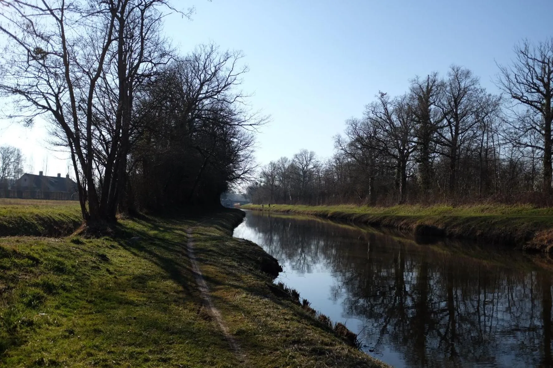 Hiking in Le clos du Ru