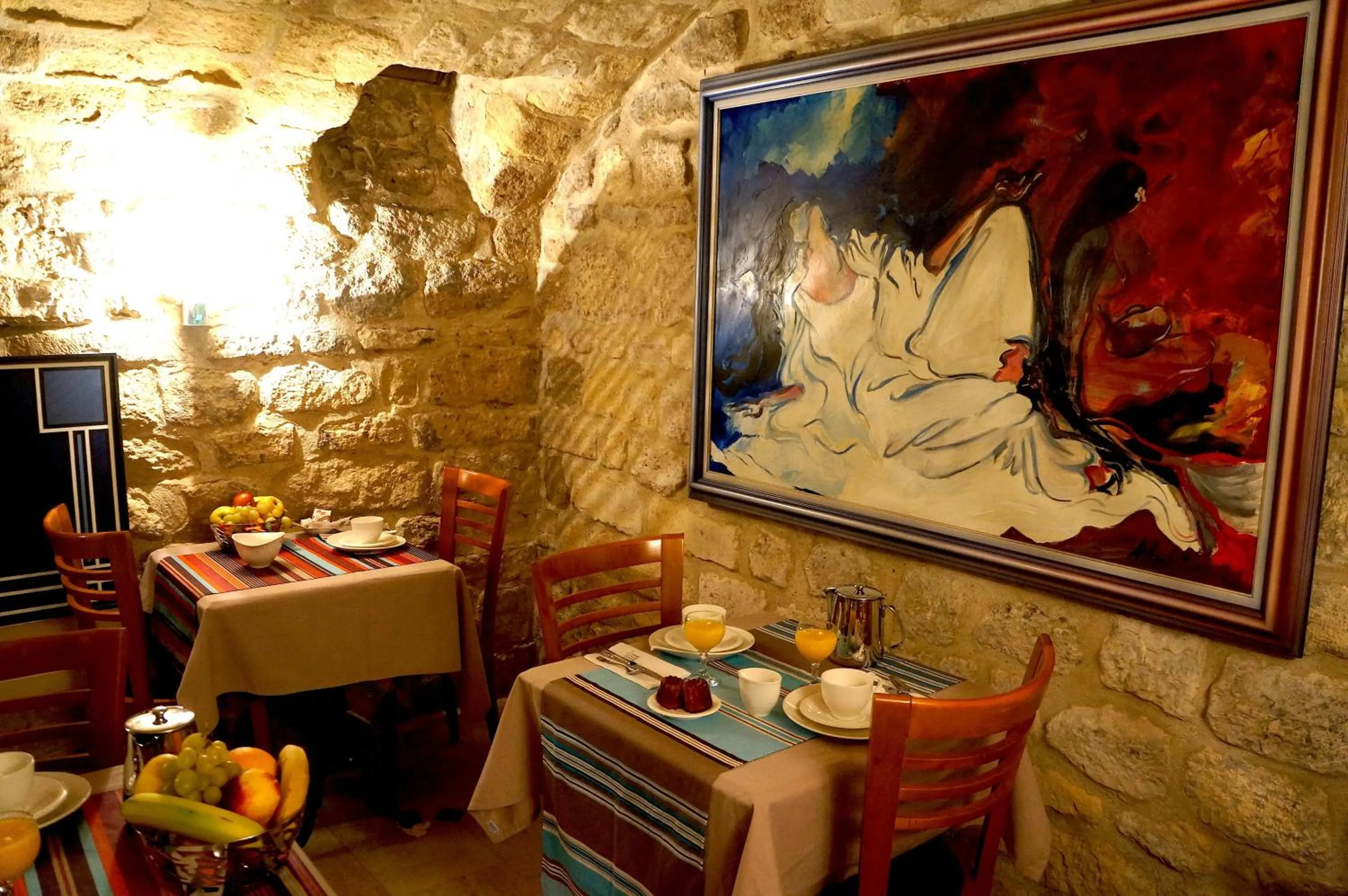 Restaurant/places to eat in Hotel Danemark