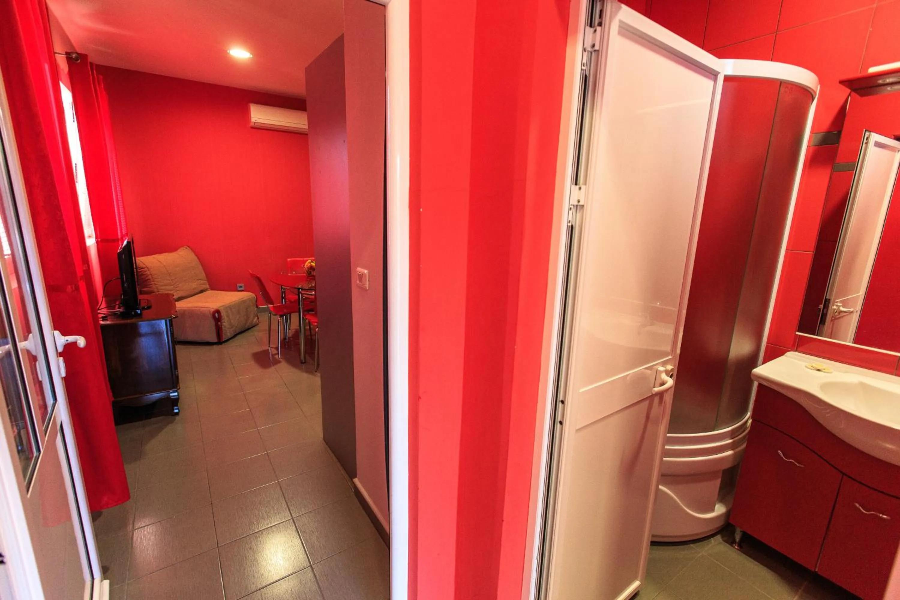 Shower in Villa Glavanovic