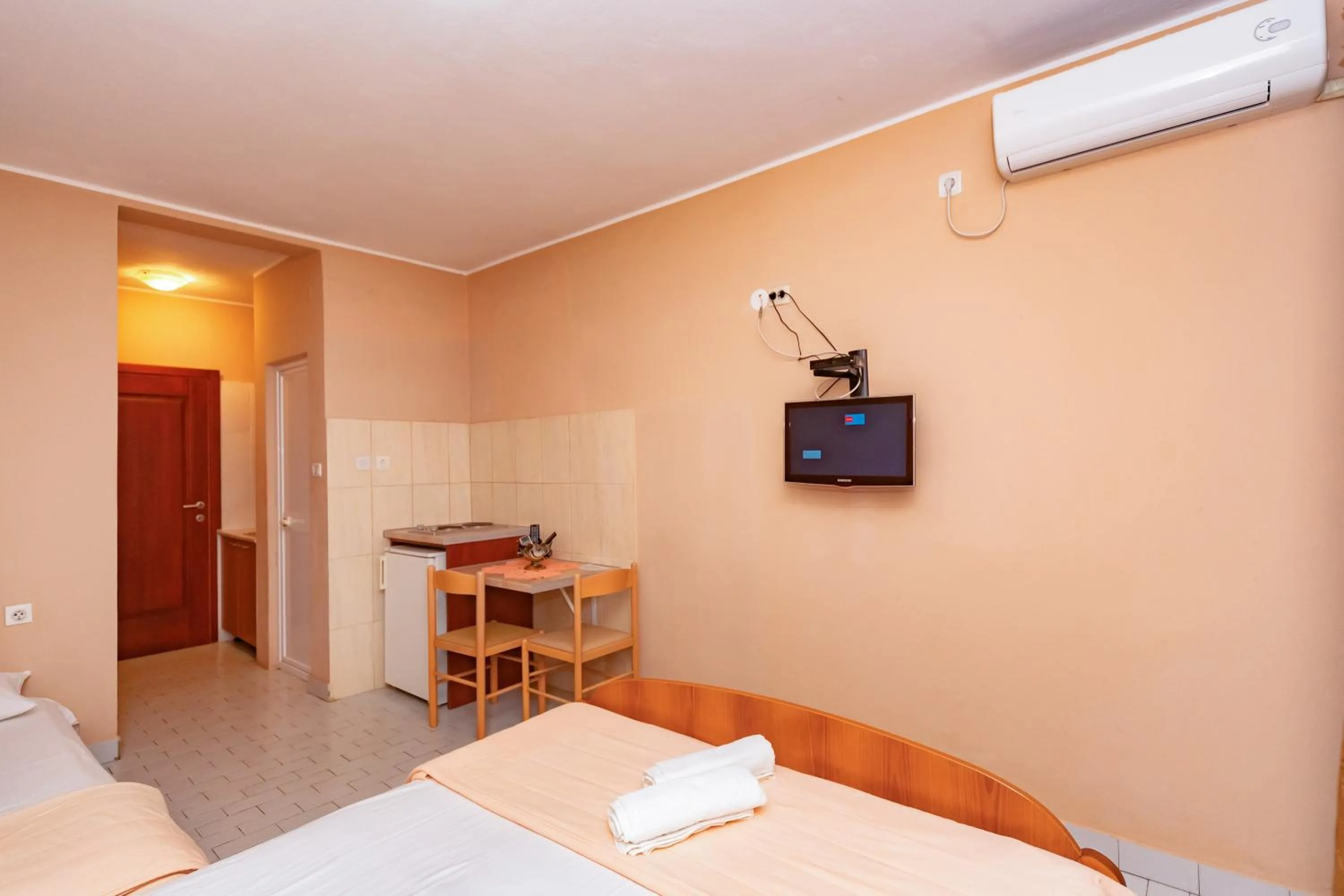 Bed in Villa Glavanovic