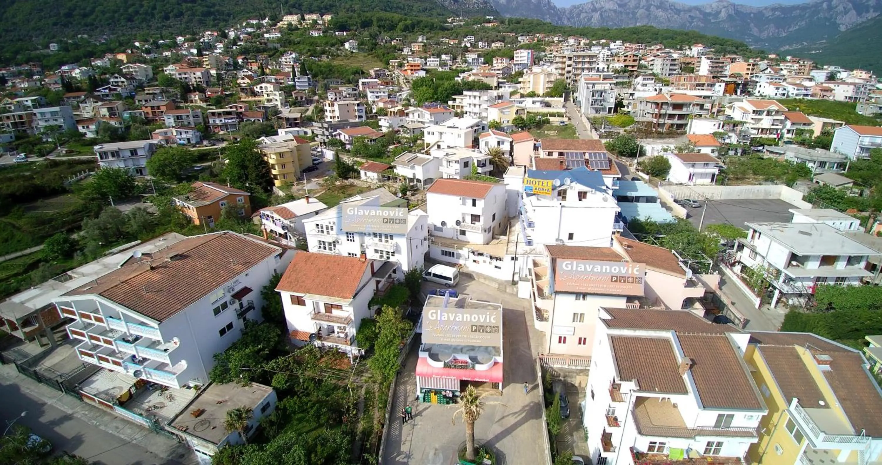 Facade/entrance in Villa Glavanovic