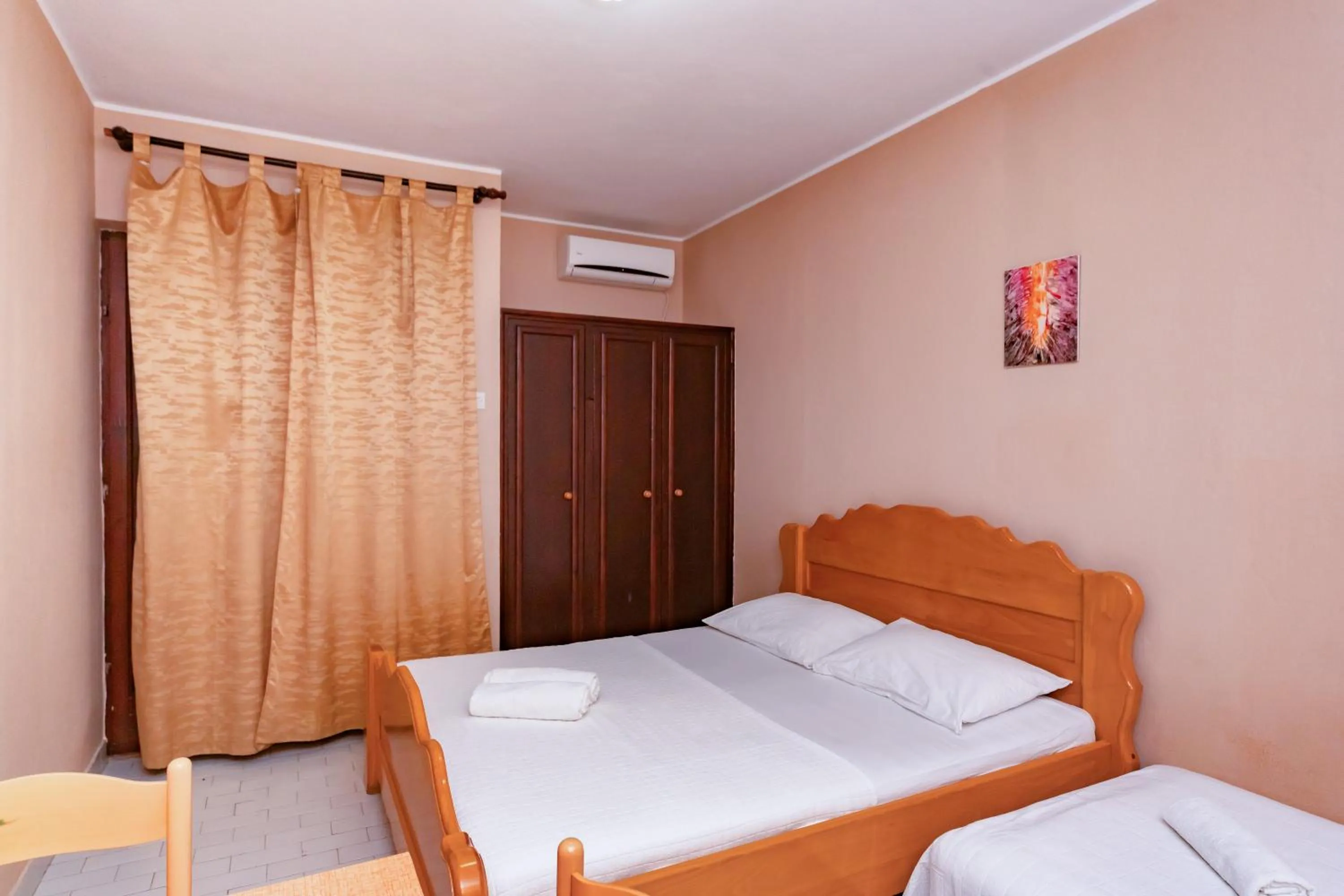 Bed in Villa Glavanovic