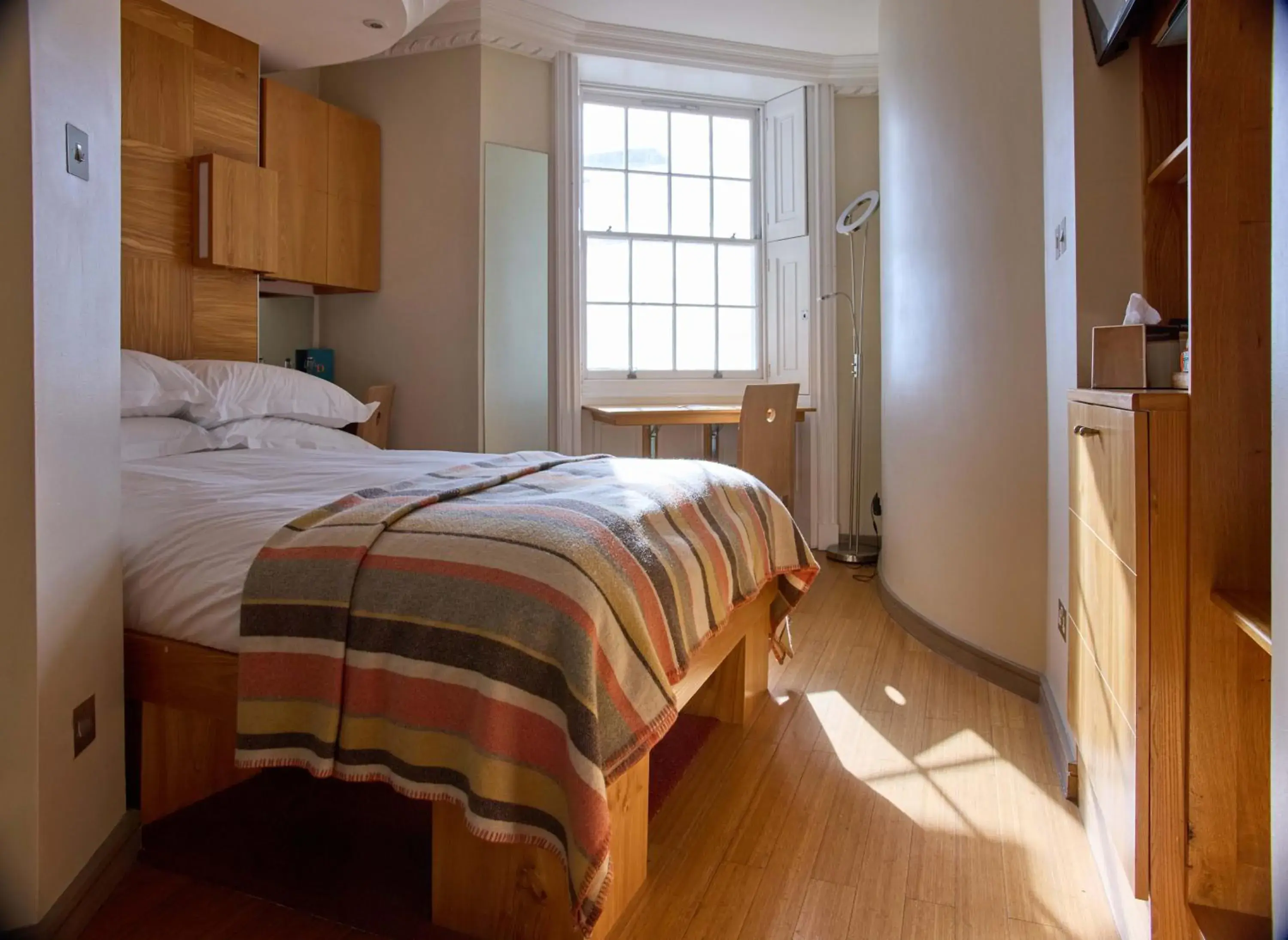 Double Room with Sea View in Drakes Hotel Double Room with Sea View in Drakes Hotel