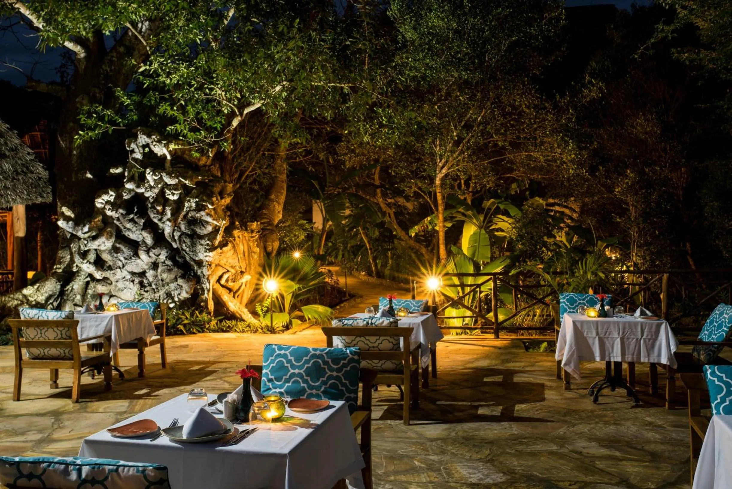 Restaurant/places to eat in Tikitam Palms Boutique Hotel