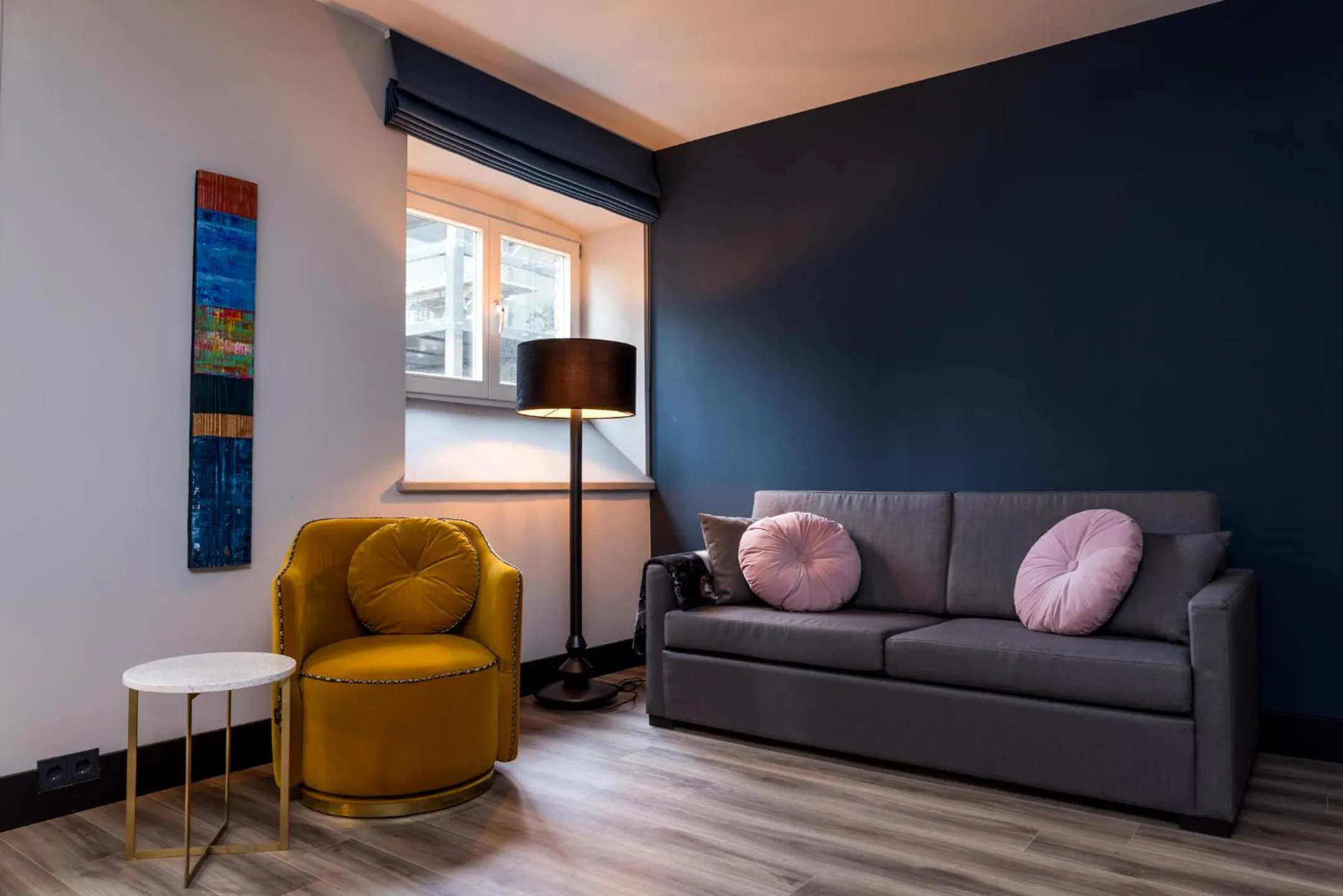 Living room in MERICI Hotel Sittard