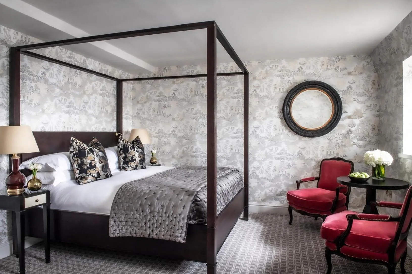 Other, Bed in The Kensington Hotel