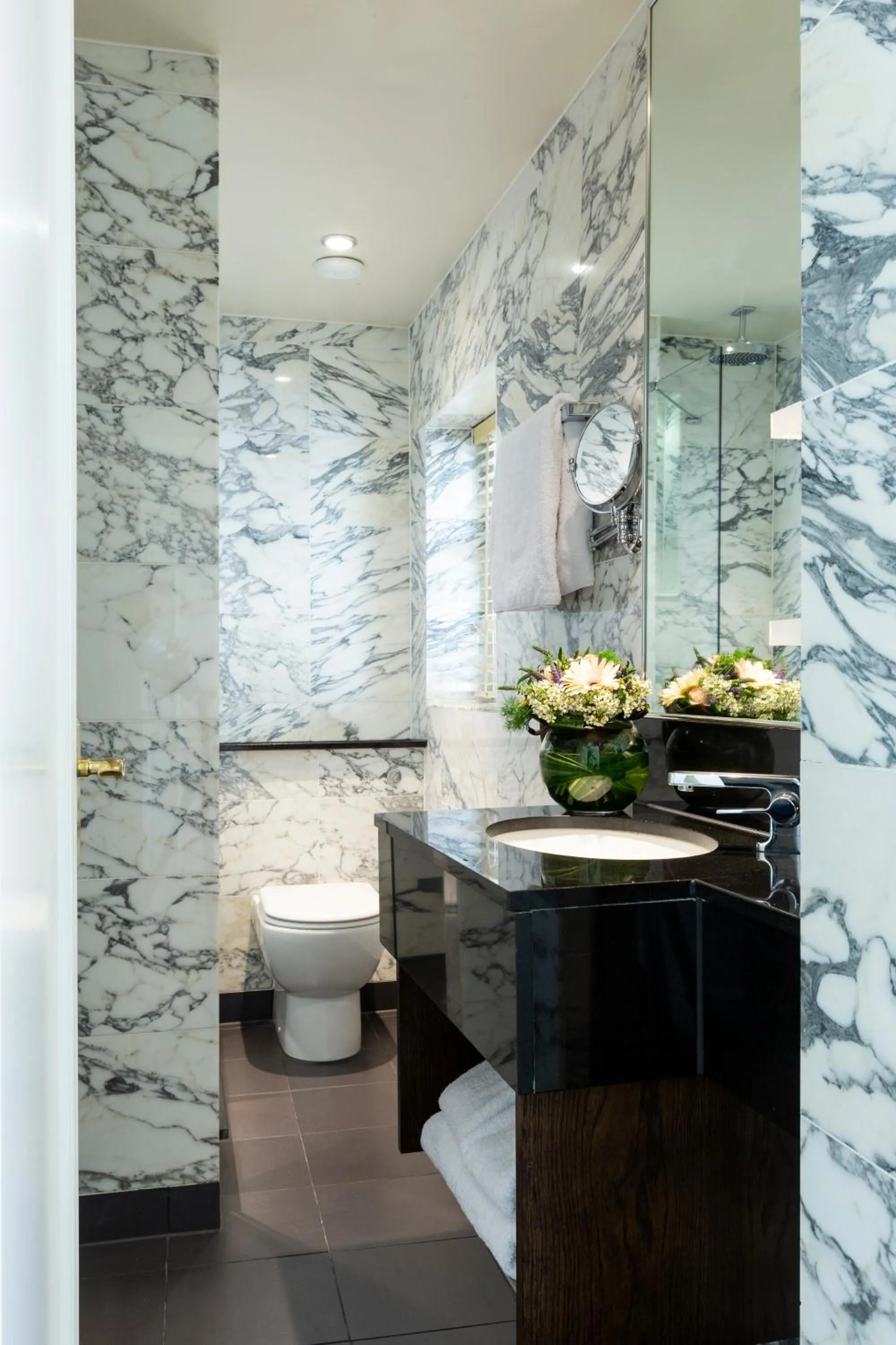 Bathroom in The Kensington Hotel