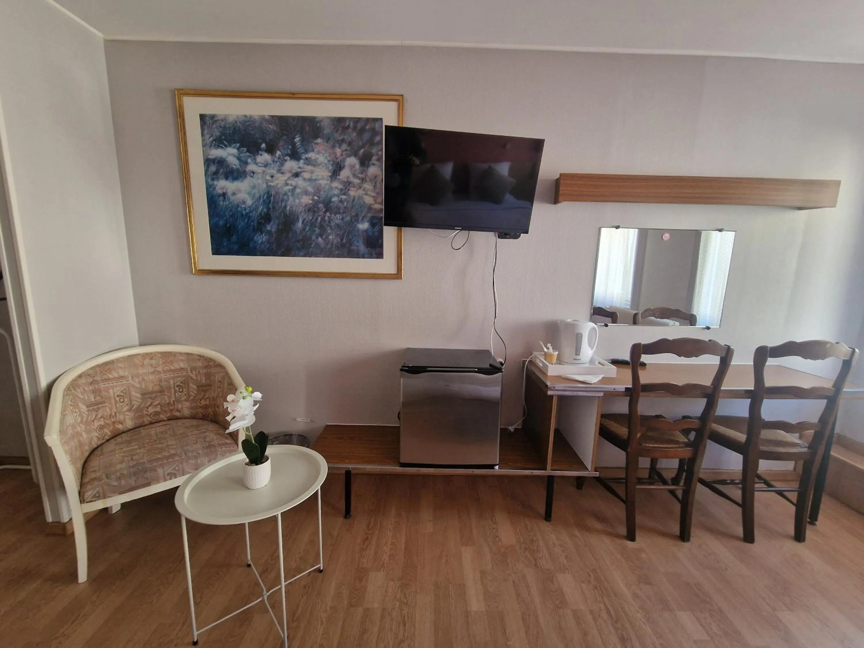 Seating area in Hotel de l'Academie Place Stanislas, Nancy Centre , Gare et Congrés