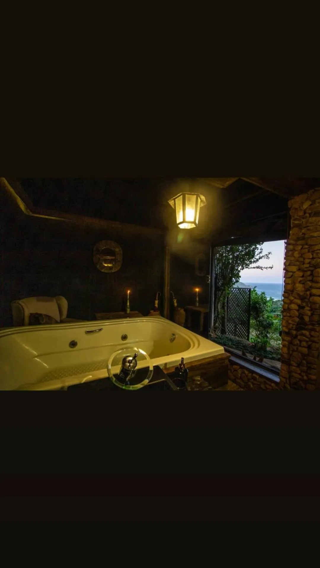 Hot Tub in Villa Buena Vista