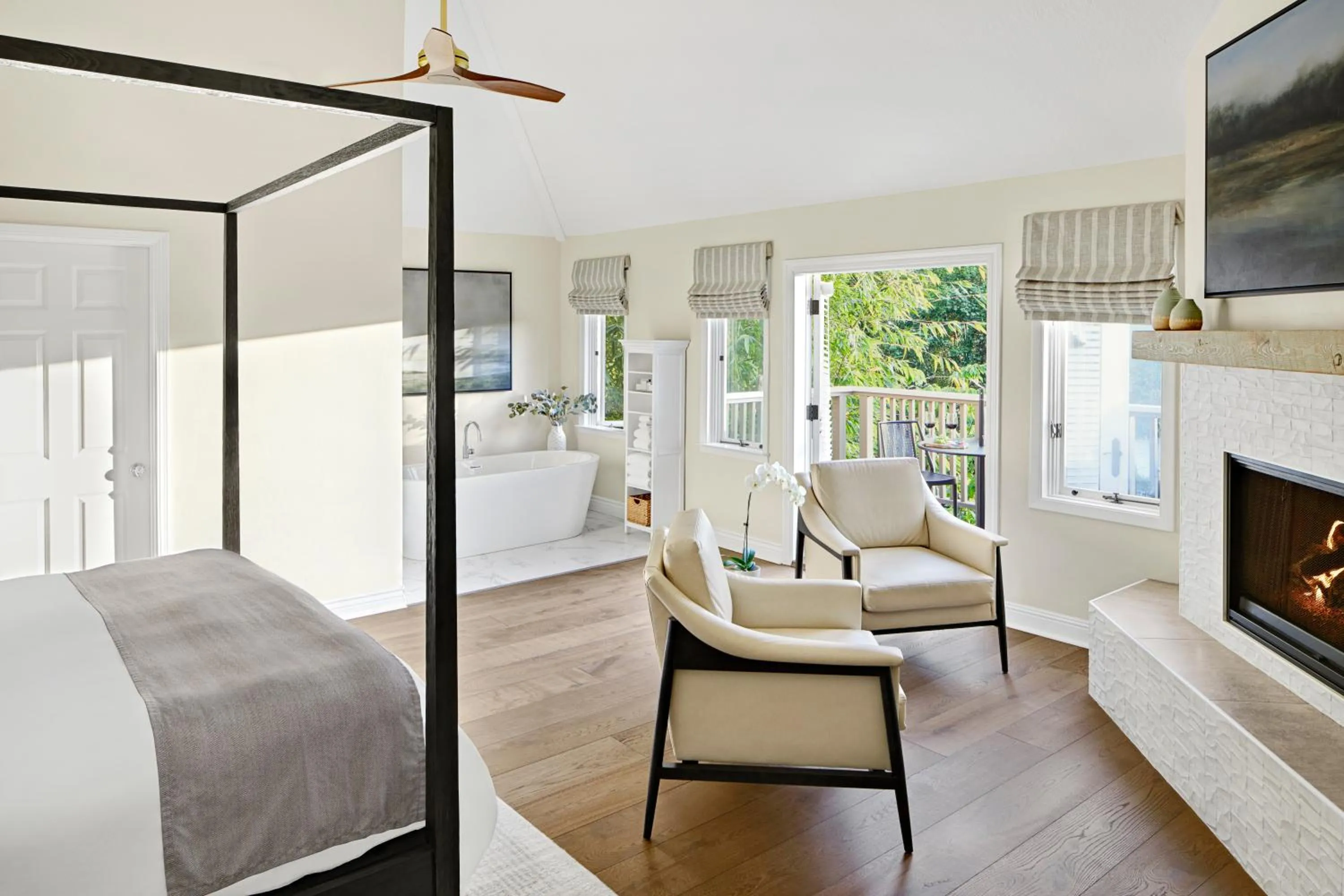 Bed in Milliken Creek Inn