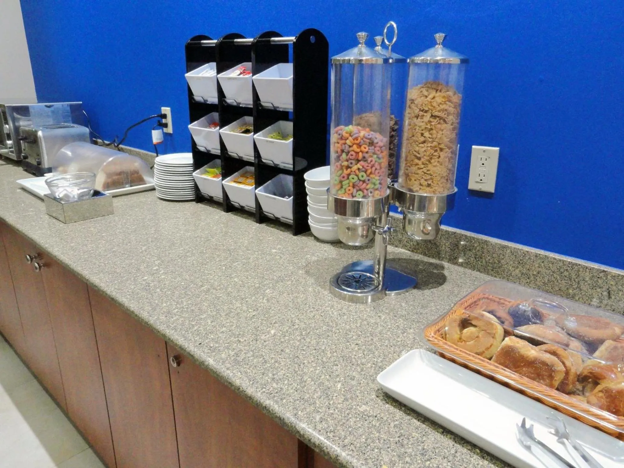 Breakfast in Holiday Inn Express & Suites Toluca Zona Aeropuerto by IHG