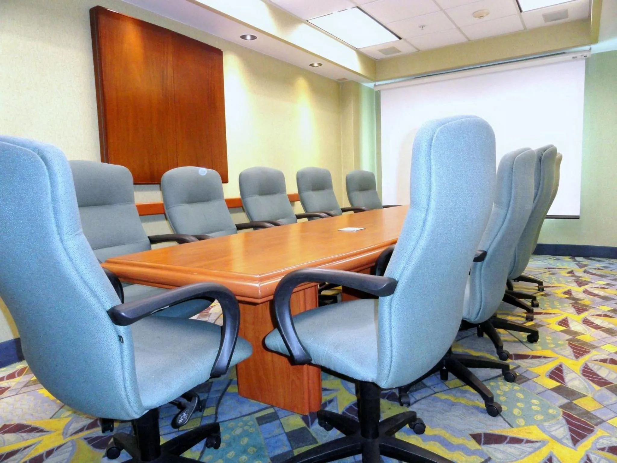 Meeting/conference room in Holiday Inn Express & Suites Toluca Zona Aeropuerto by IHG