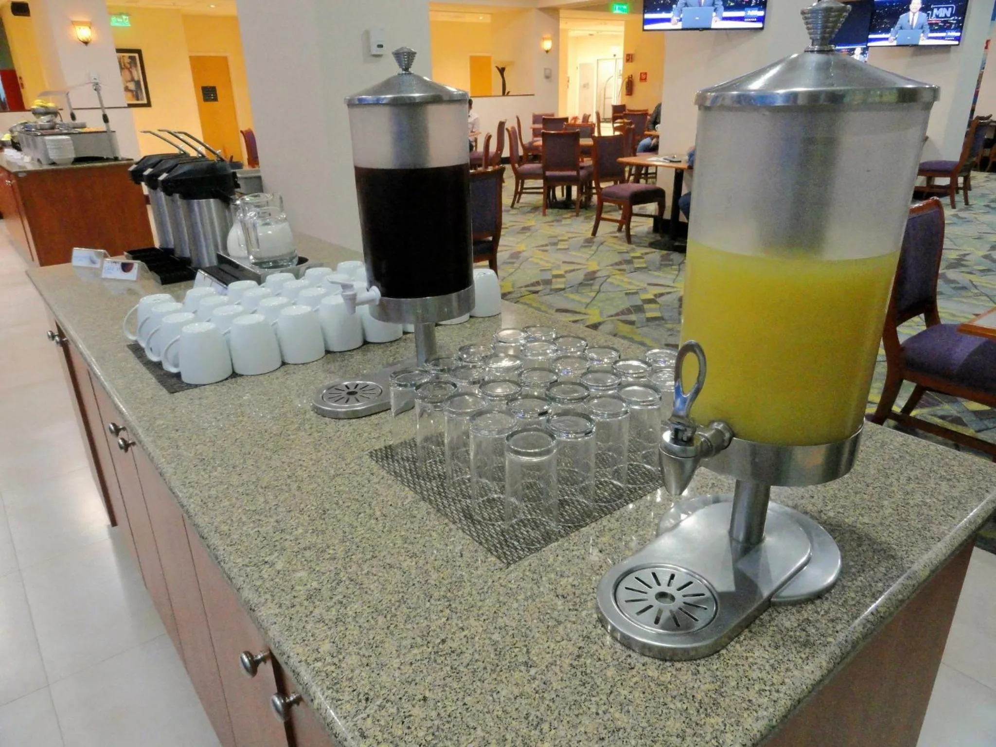 Breakfast in Holiday Inn Express & Suites Toluca Zona Aeropuerto by IHG