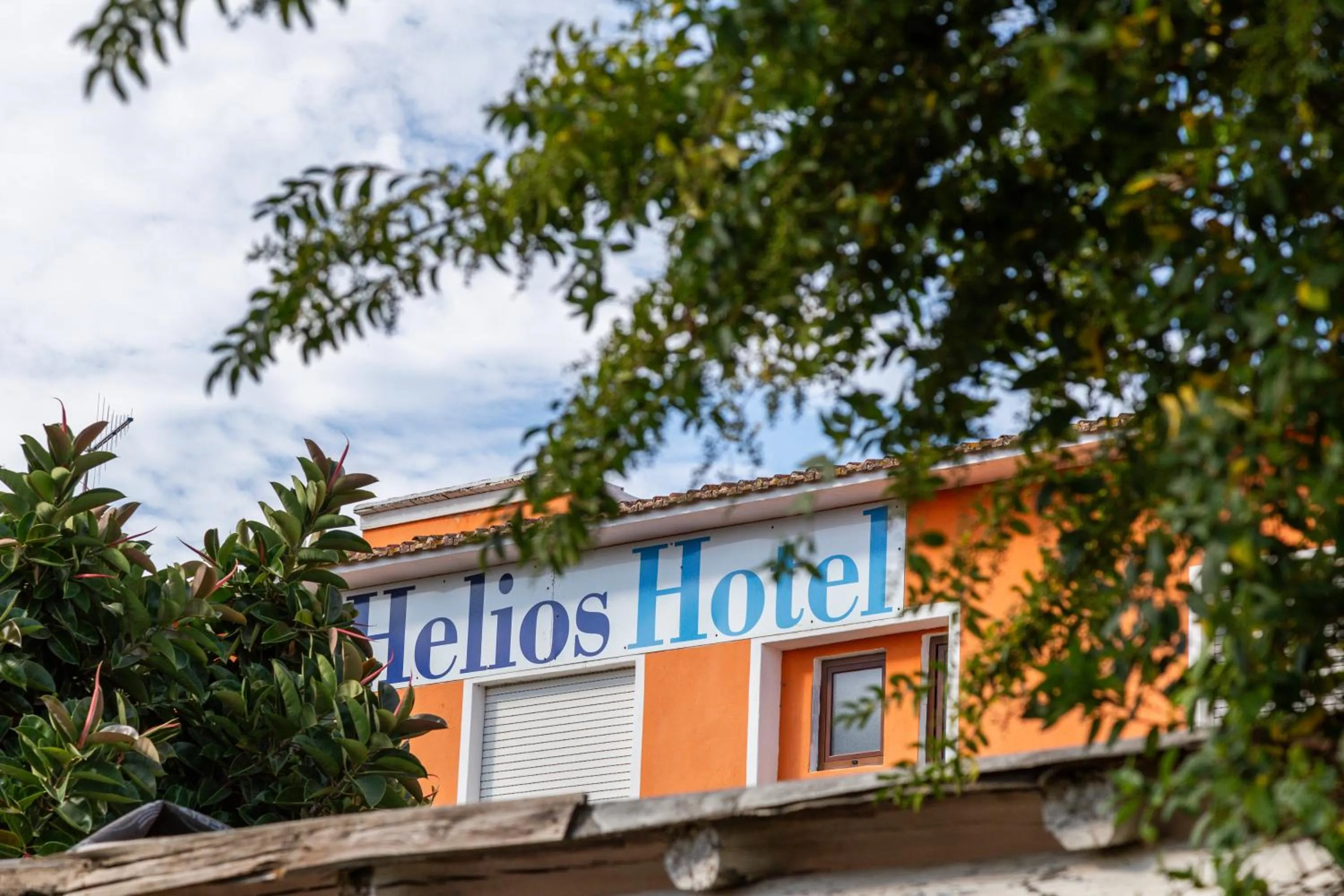 Helios Hotel