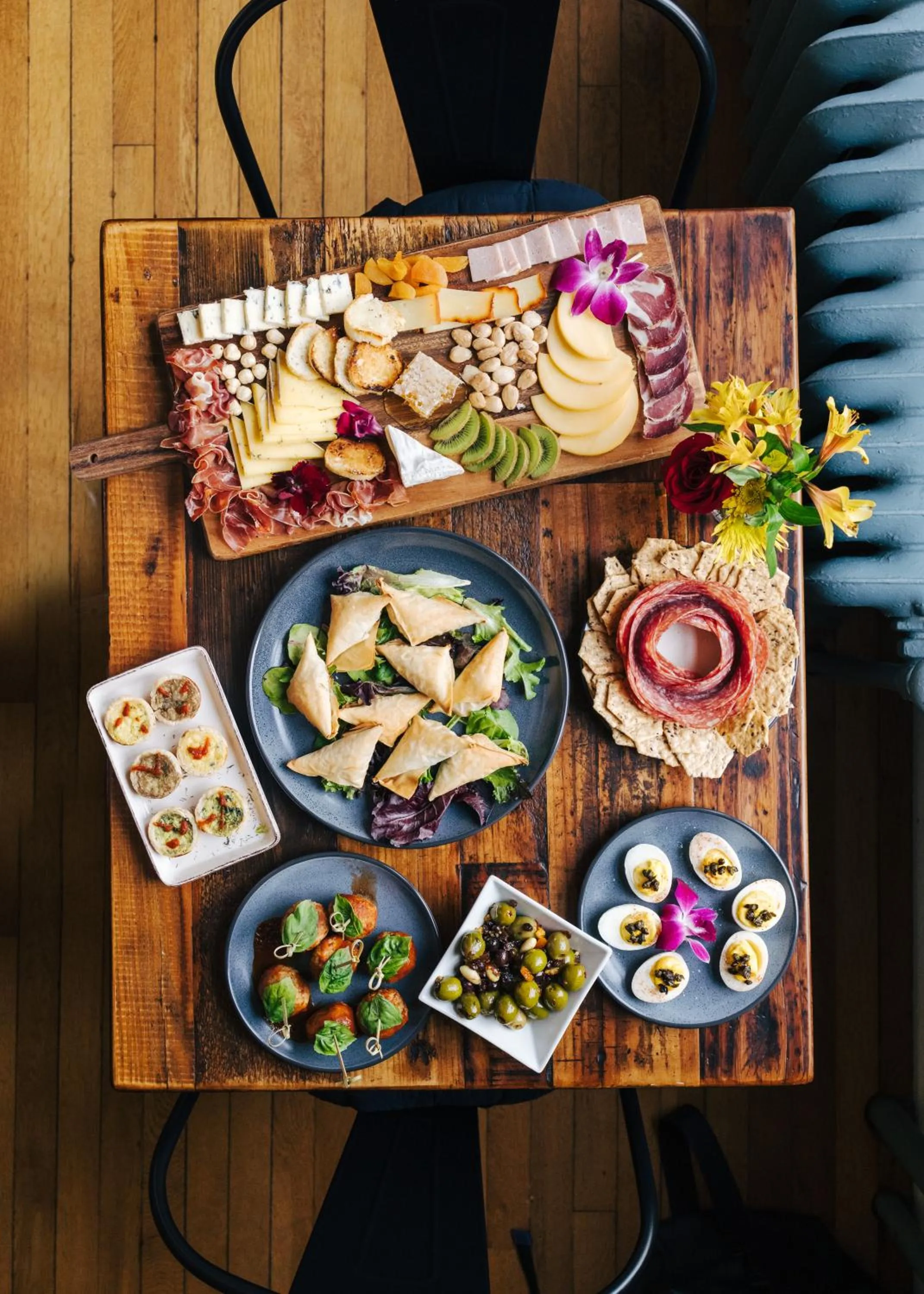 Food and drinks in Princess Anne Boutique Hotel