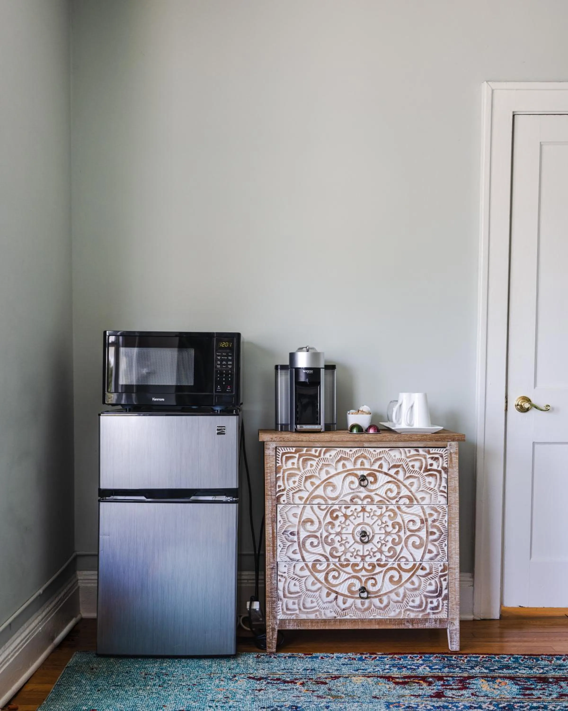Coffee/tea facilities in Princess Anne Boutique Hotel