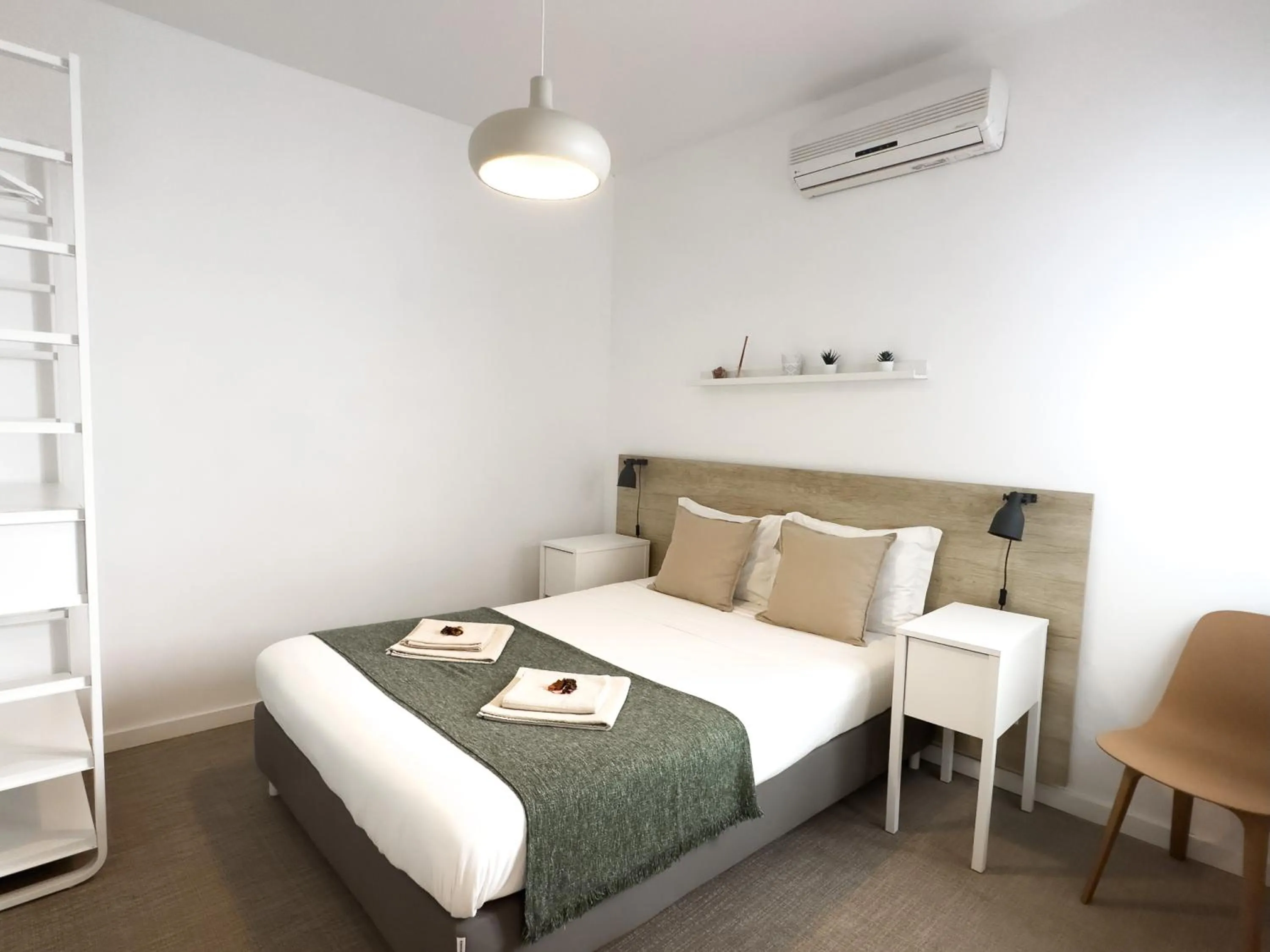 Bedroom, Bed in Solar do Alentejo