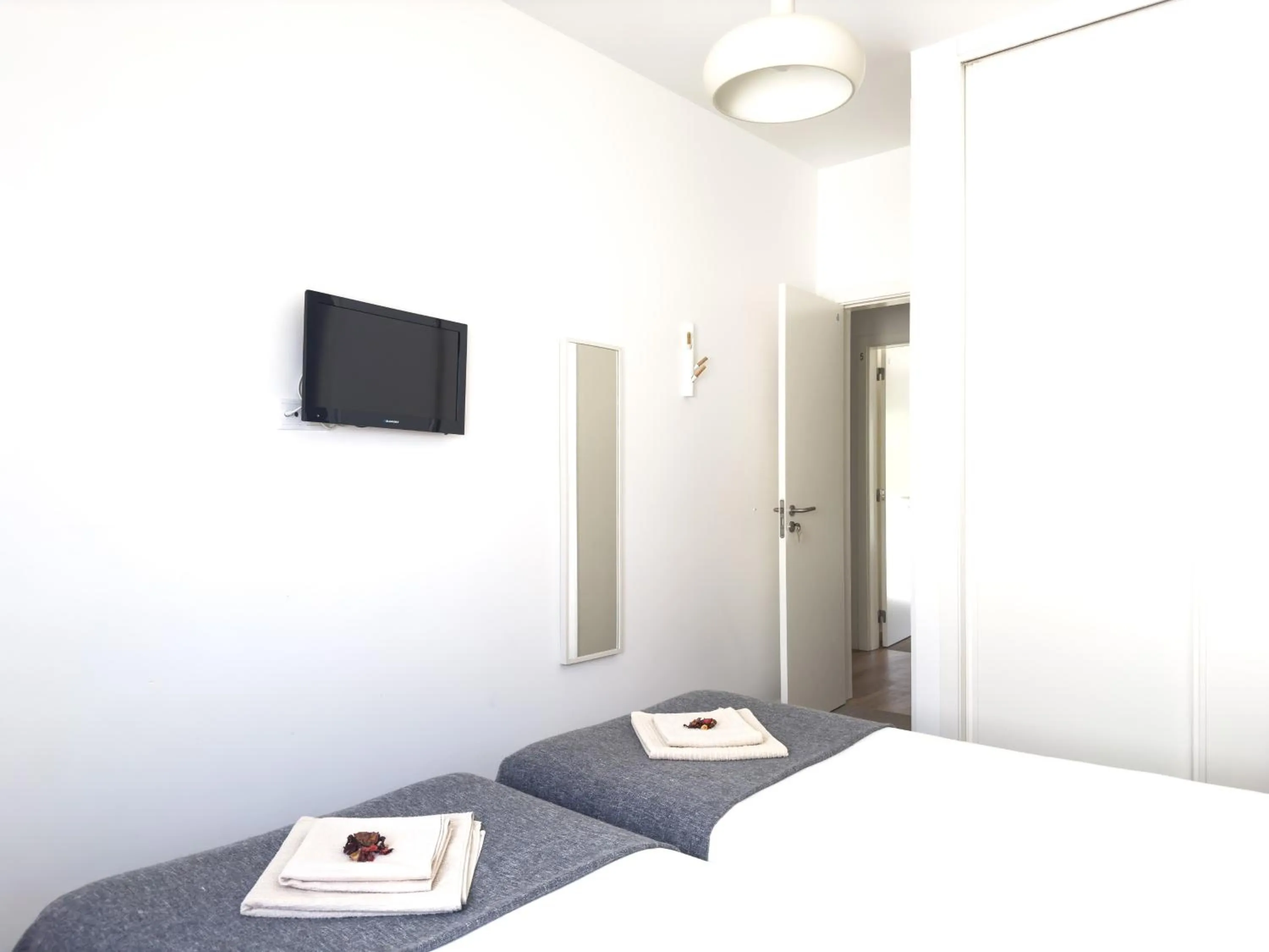 Bedroom, Bed in Solar do Alentejo