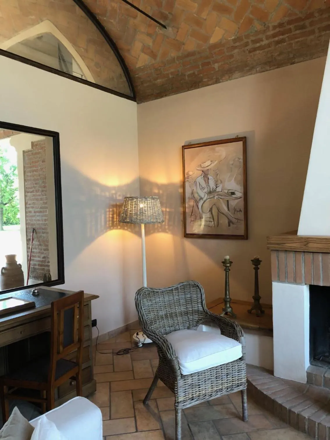 Communal lounge/ TV room in VIA D' ESTE 8