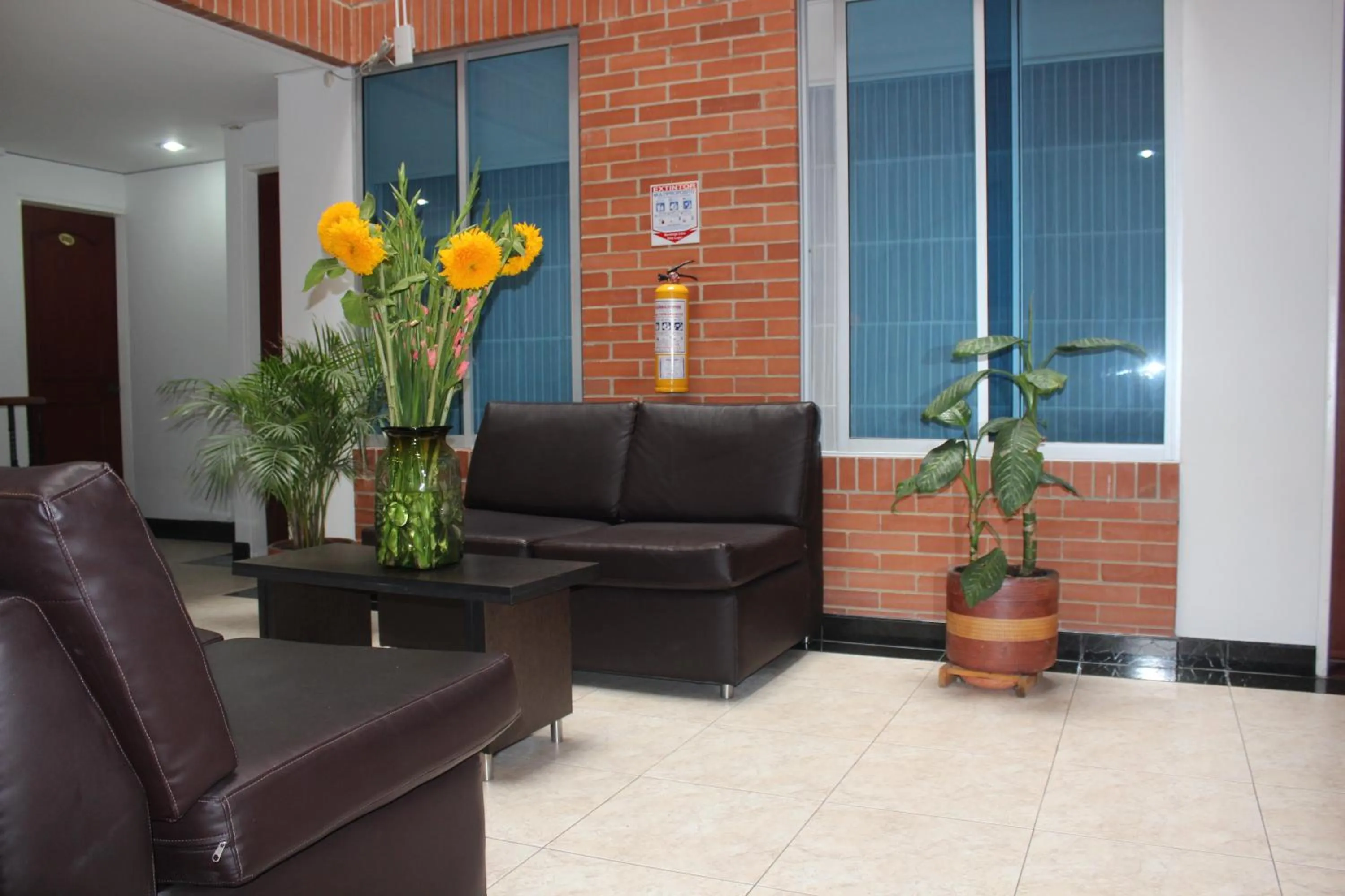 Seating area in Hotel Real Estación