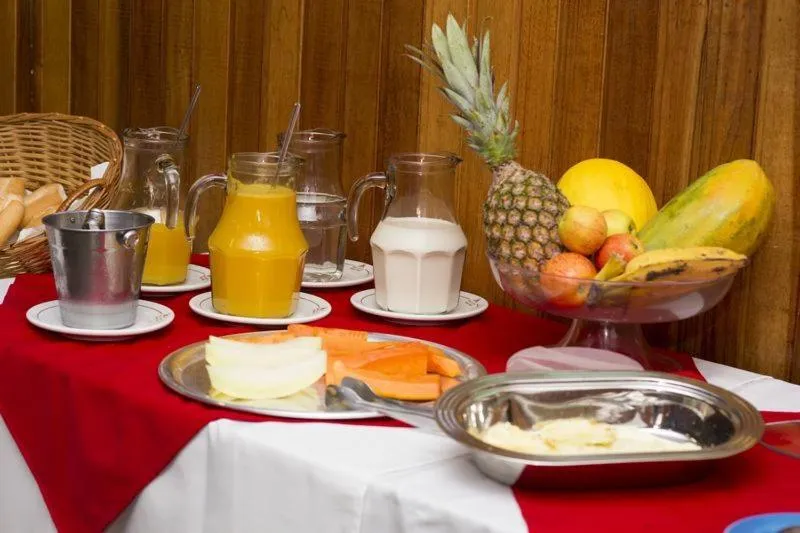 Food in Central Park Hotel São Carlos - Fácil Acesso USP e Industrial