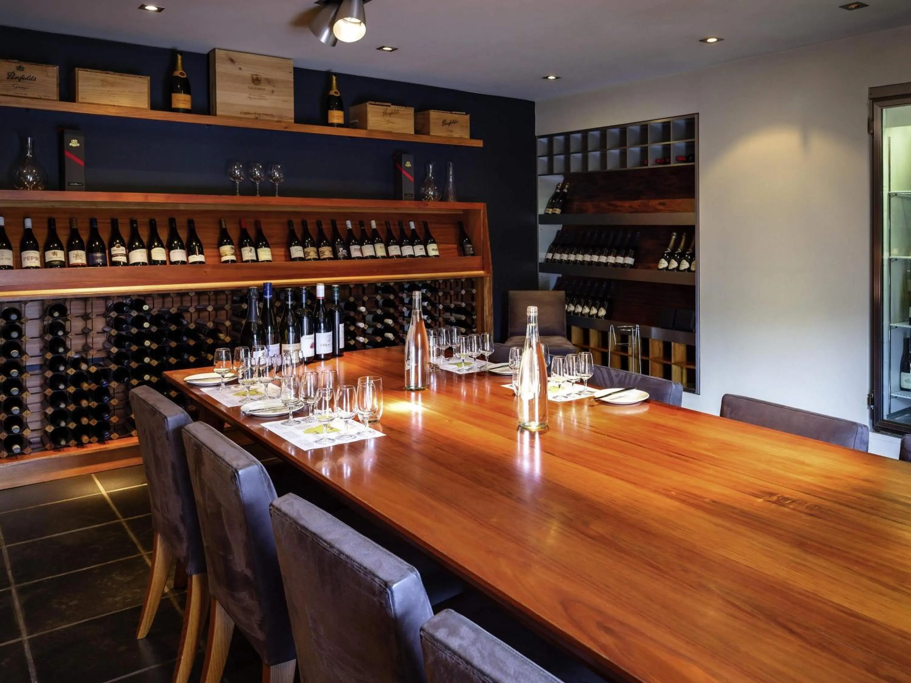 Restaurant/places to eat in Peppers Cradle Mountain Lodge