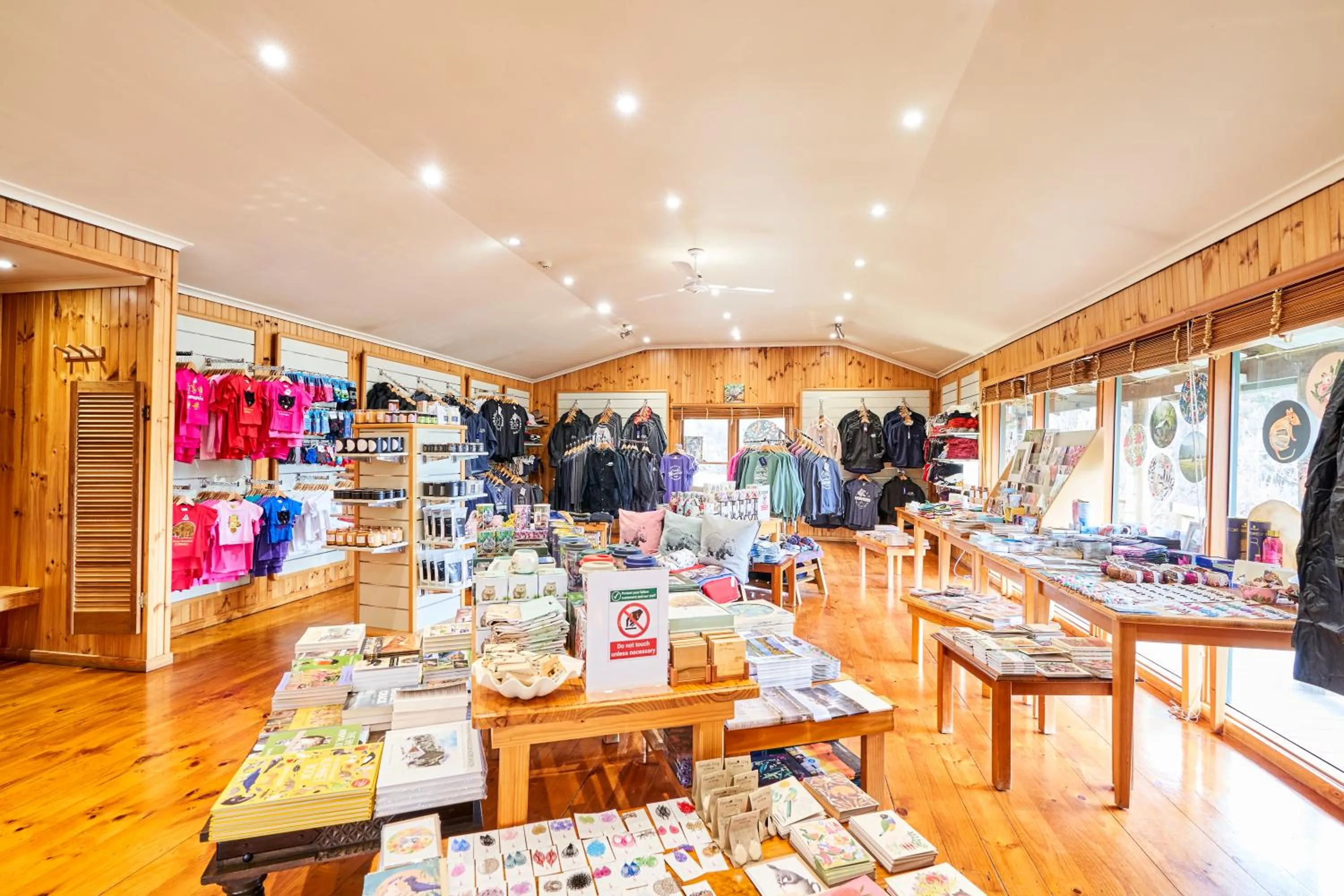 Supermarket/grocery shop in Peppers Cradle Mountain Lodge