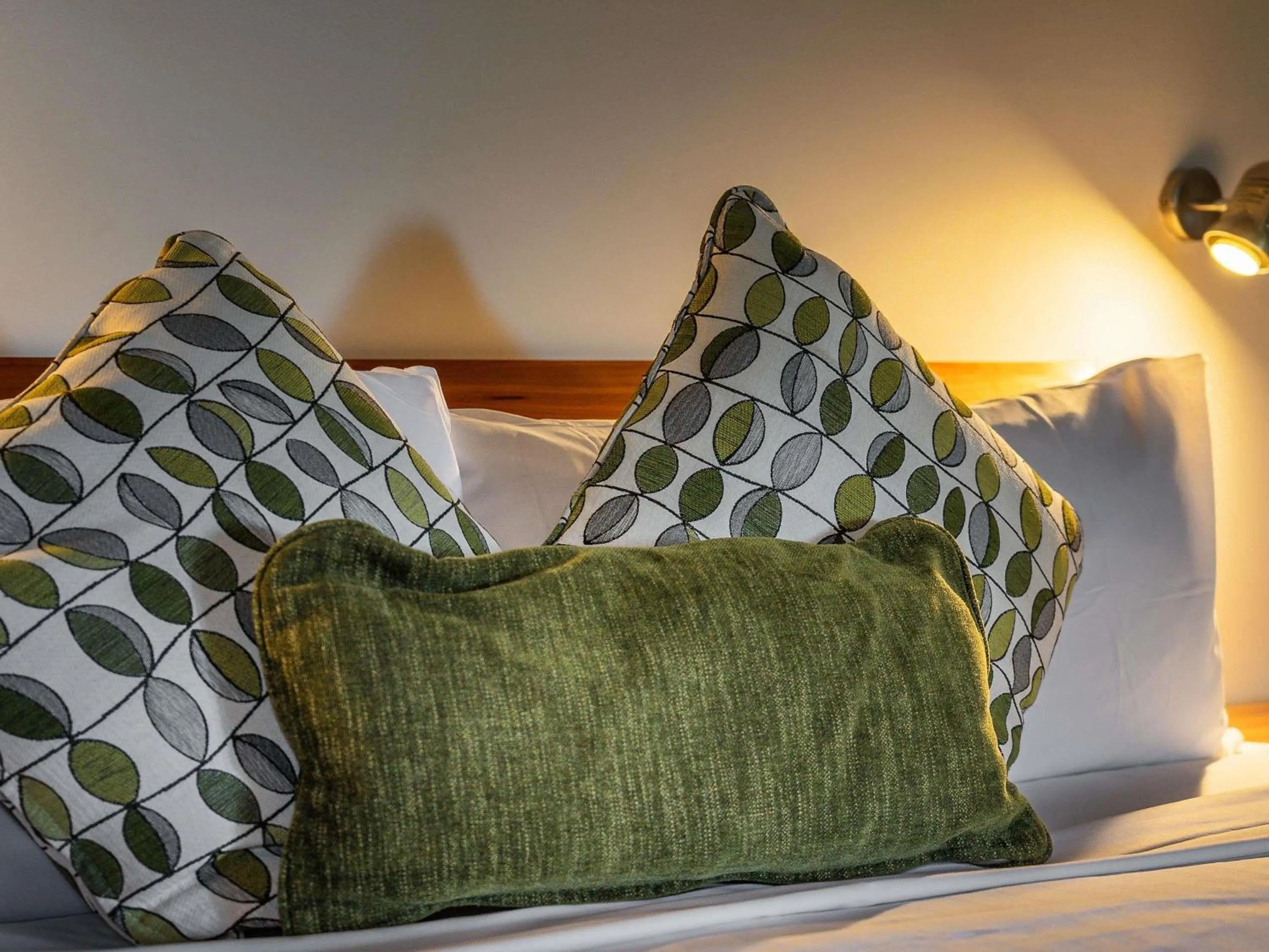 Bedroom, Bed in Peppers Cradle Mountain Lodge