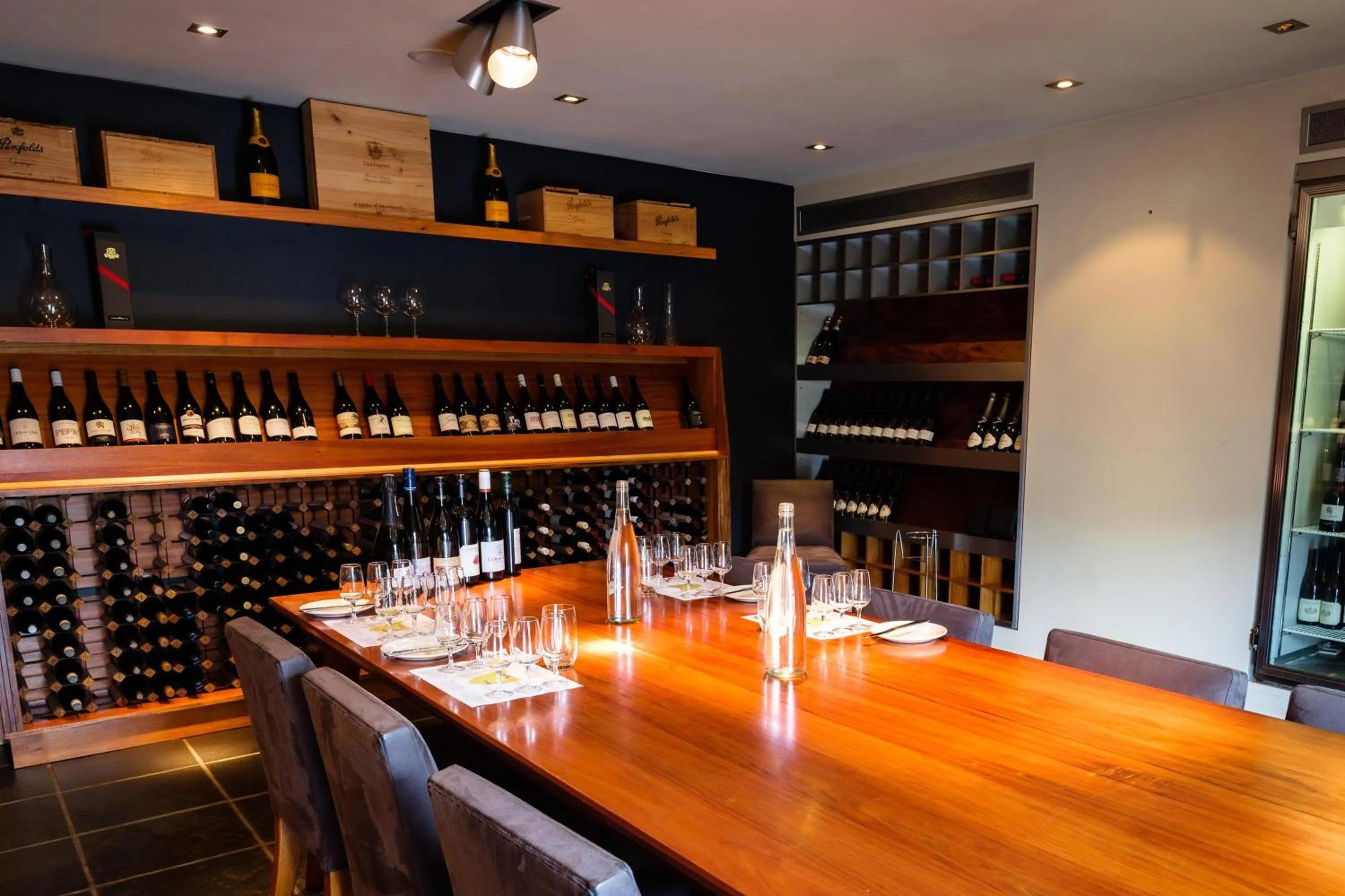 Evening entertainment in Peppers Cradle Mountain Lodge