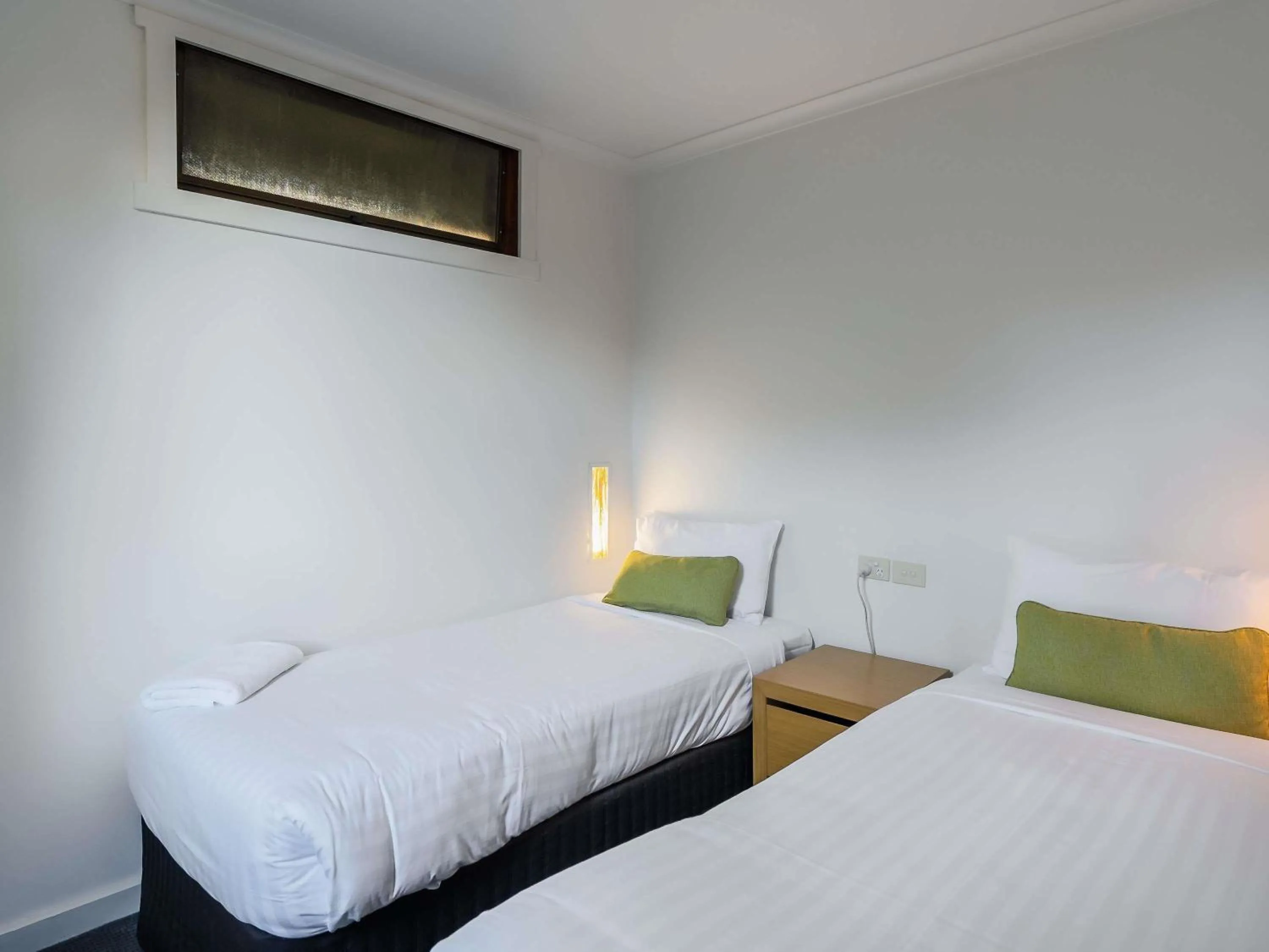 Bedroom, Bed in Peppers Cradle Mountain Lodge