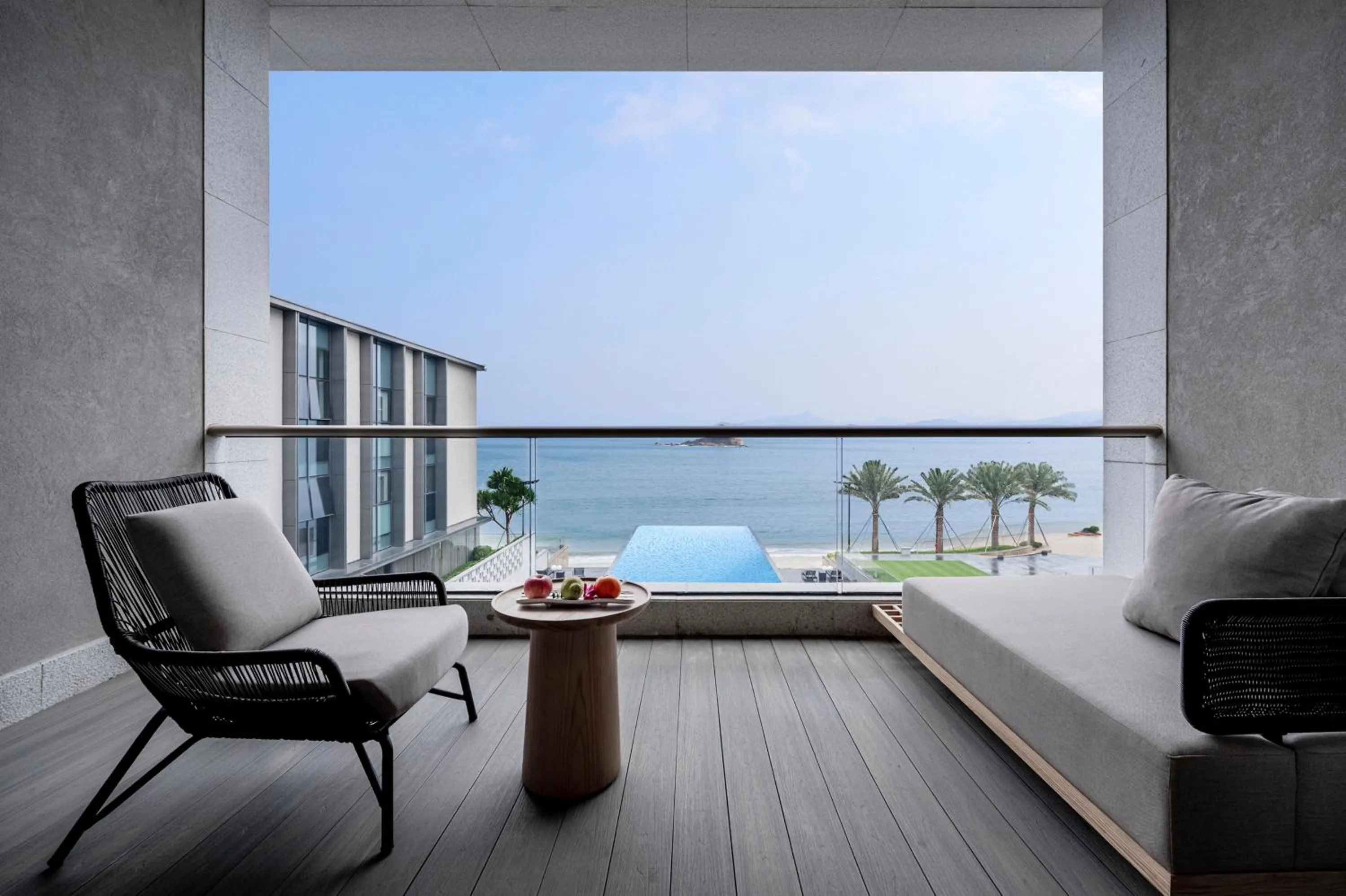 Photo of the whole room in Intercontinental Shenzhen Dameisha Resort by IHG