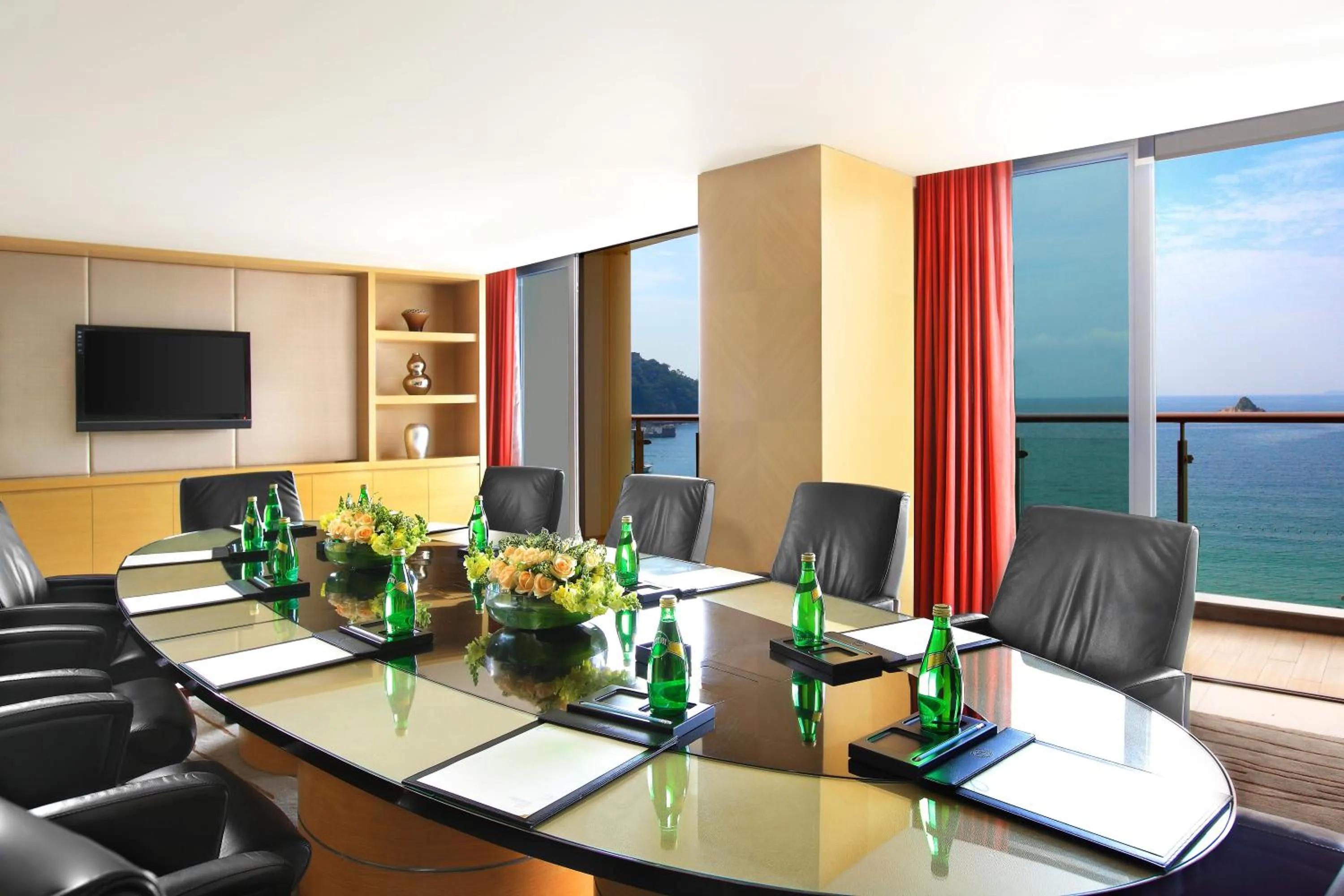 Business facilities in Intercontinental Shenzhen Dameisha Resort by IHG