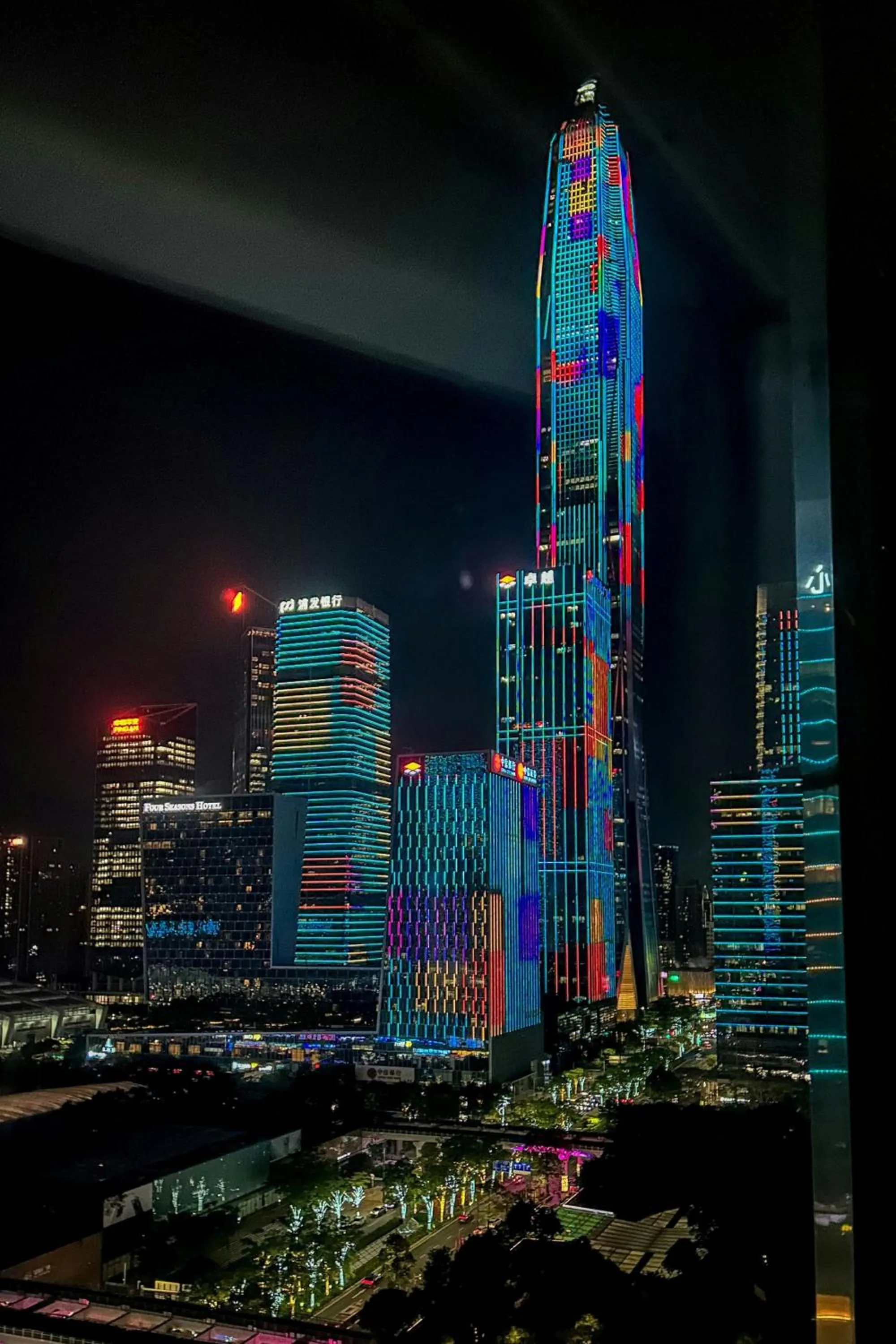 Photo of the whole room in Sheraton Shenzhen Futian Hotel
