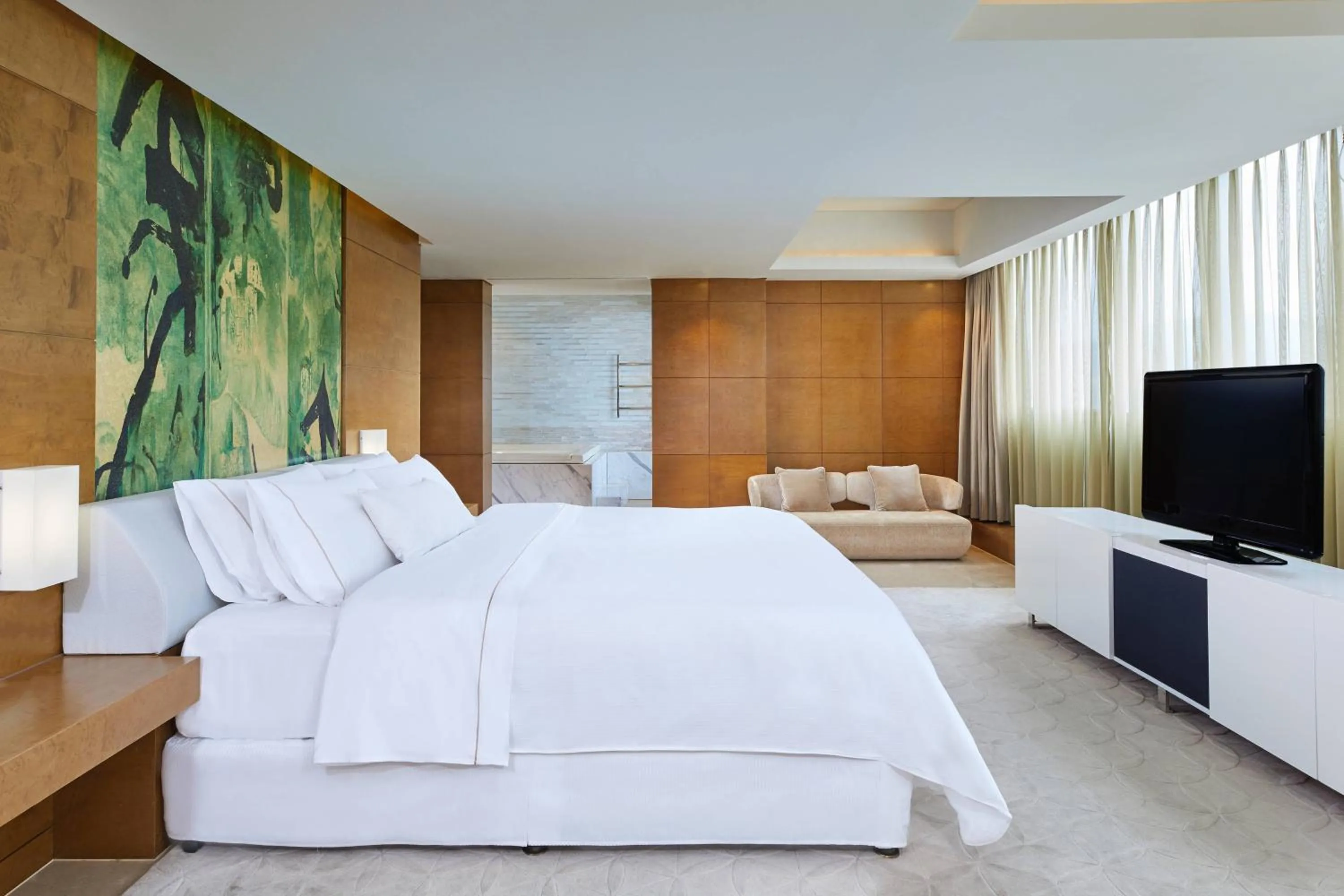 Bedroom, Bed in The Westin Shenzhen Nanshan