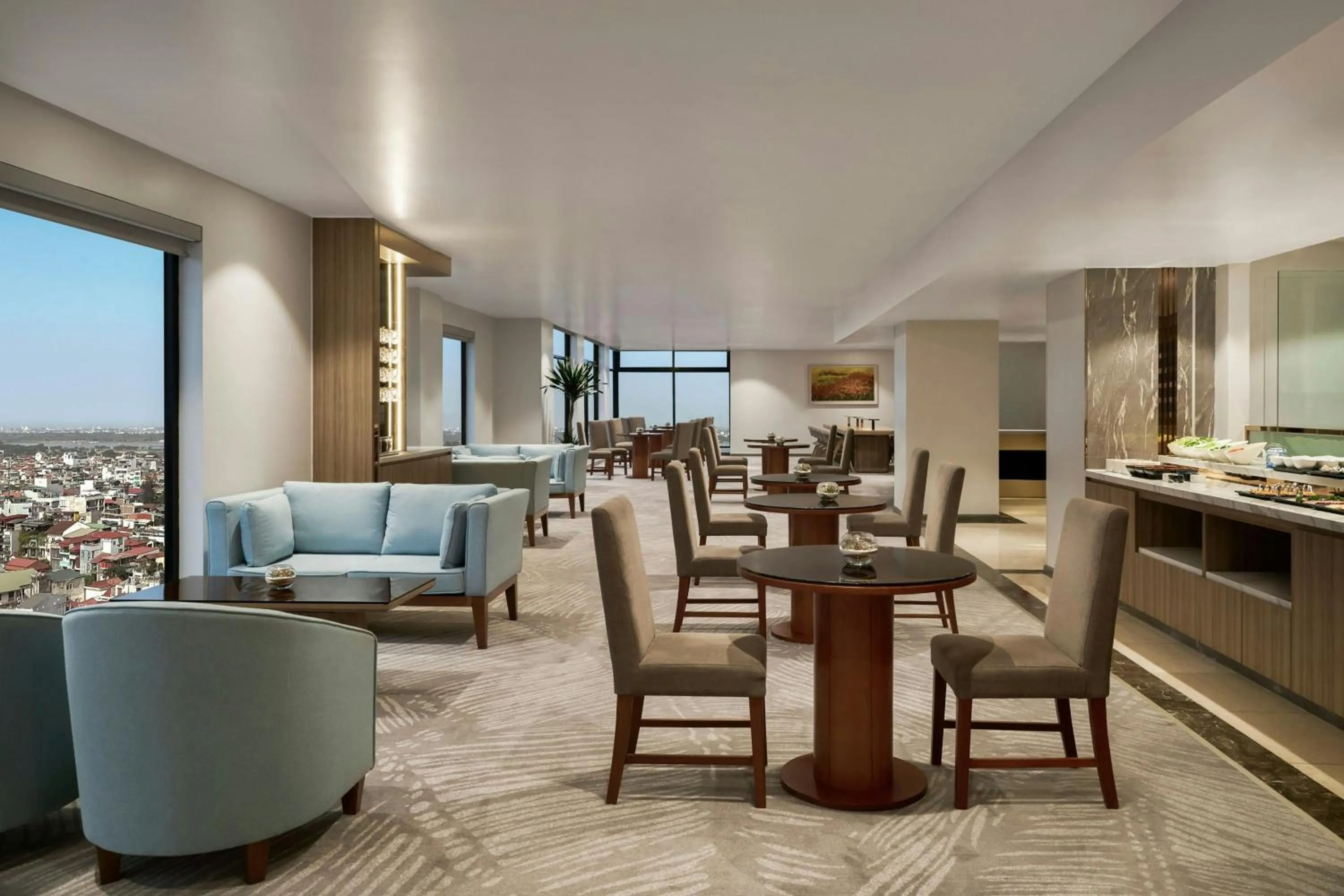 Lounge or bar in Sheraton Hanoi Hotel