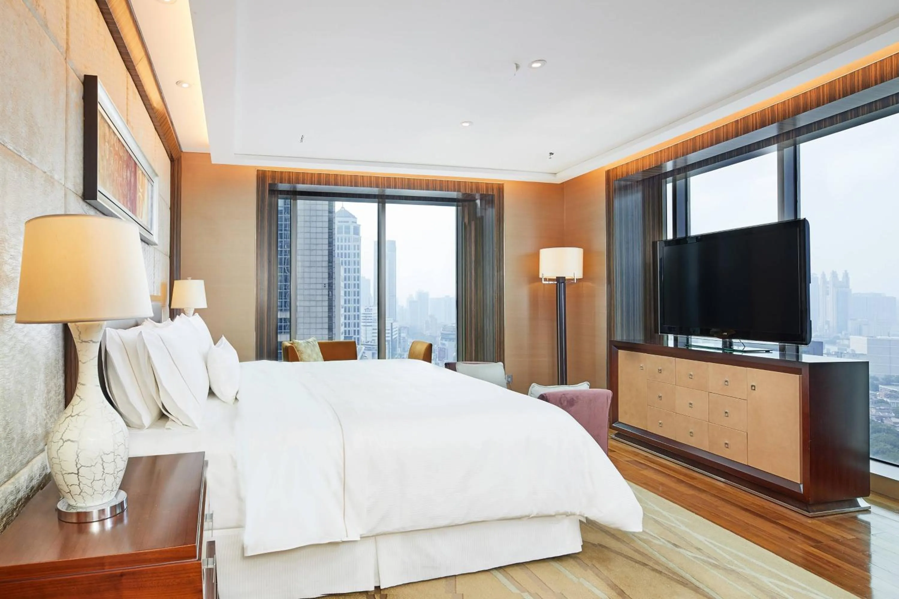 Bedroom, Bed in The Westin Tianjin