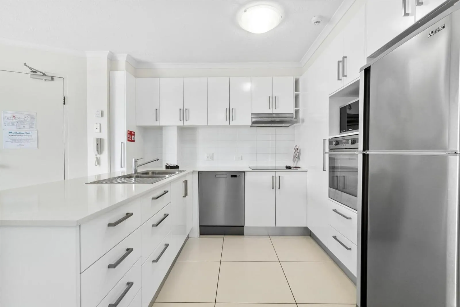 Kitchen or kitchenette in Markham Court