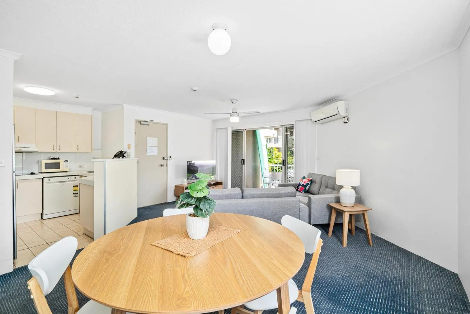 TV and multimedia in Markham Court