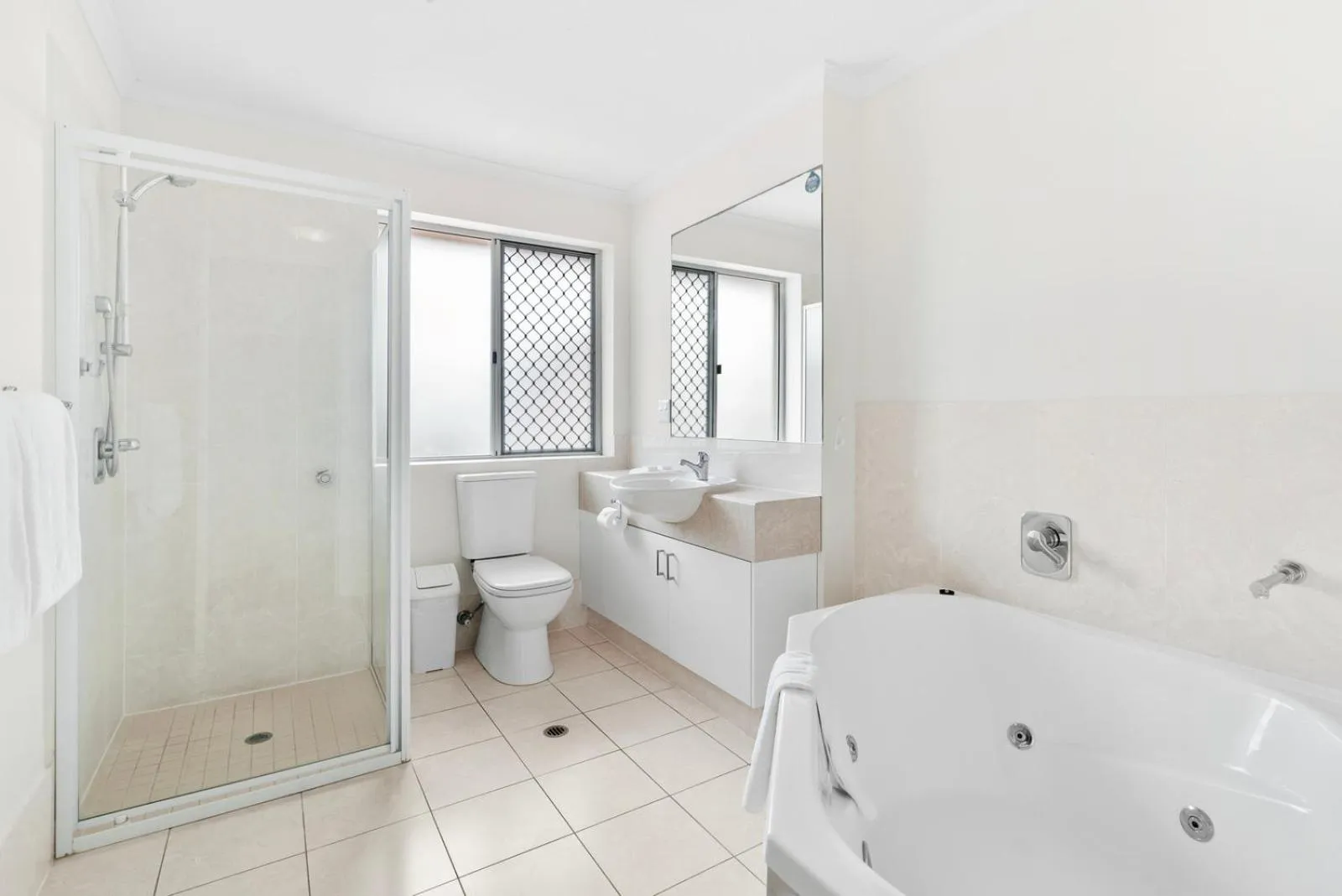 Toilet in Markham Court