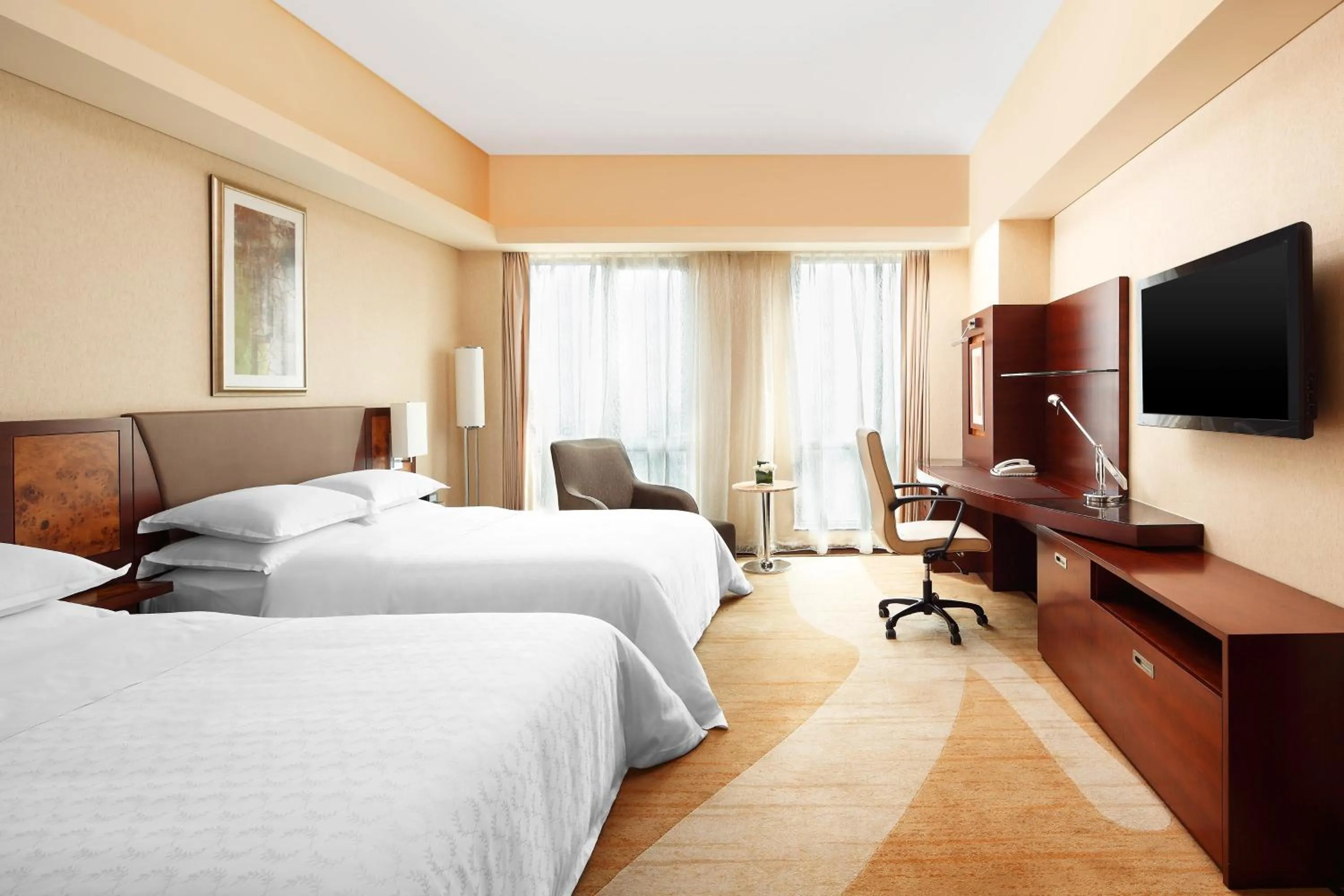 Photo of the whole room, Bed in Sheraton Wenzhou Hotel