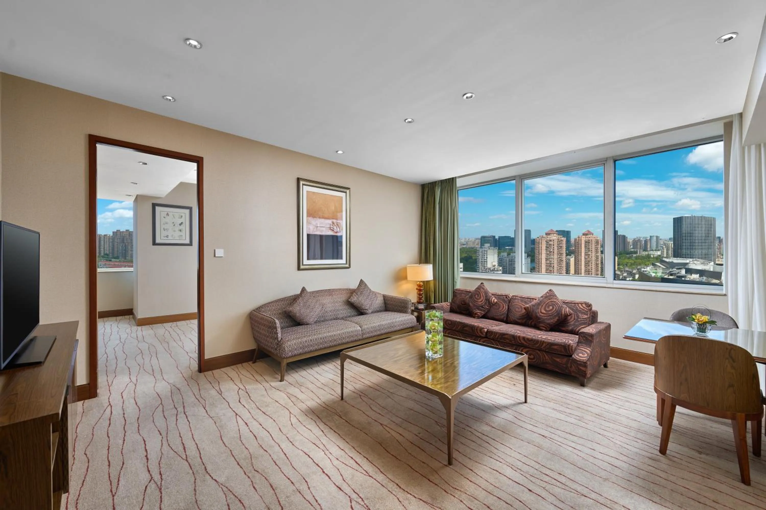 Bedroom in Four Points by Sheraton Shanghai, Daning