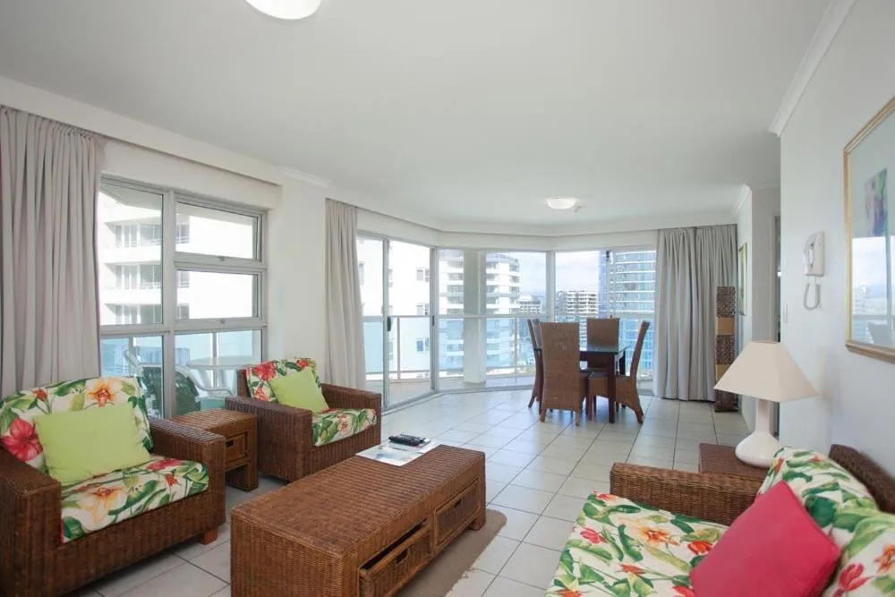 Living room in Grosvenor Beachfront Apartments Surfers Paradise