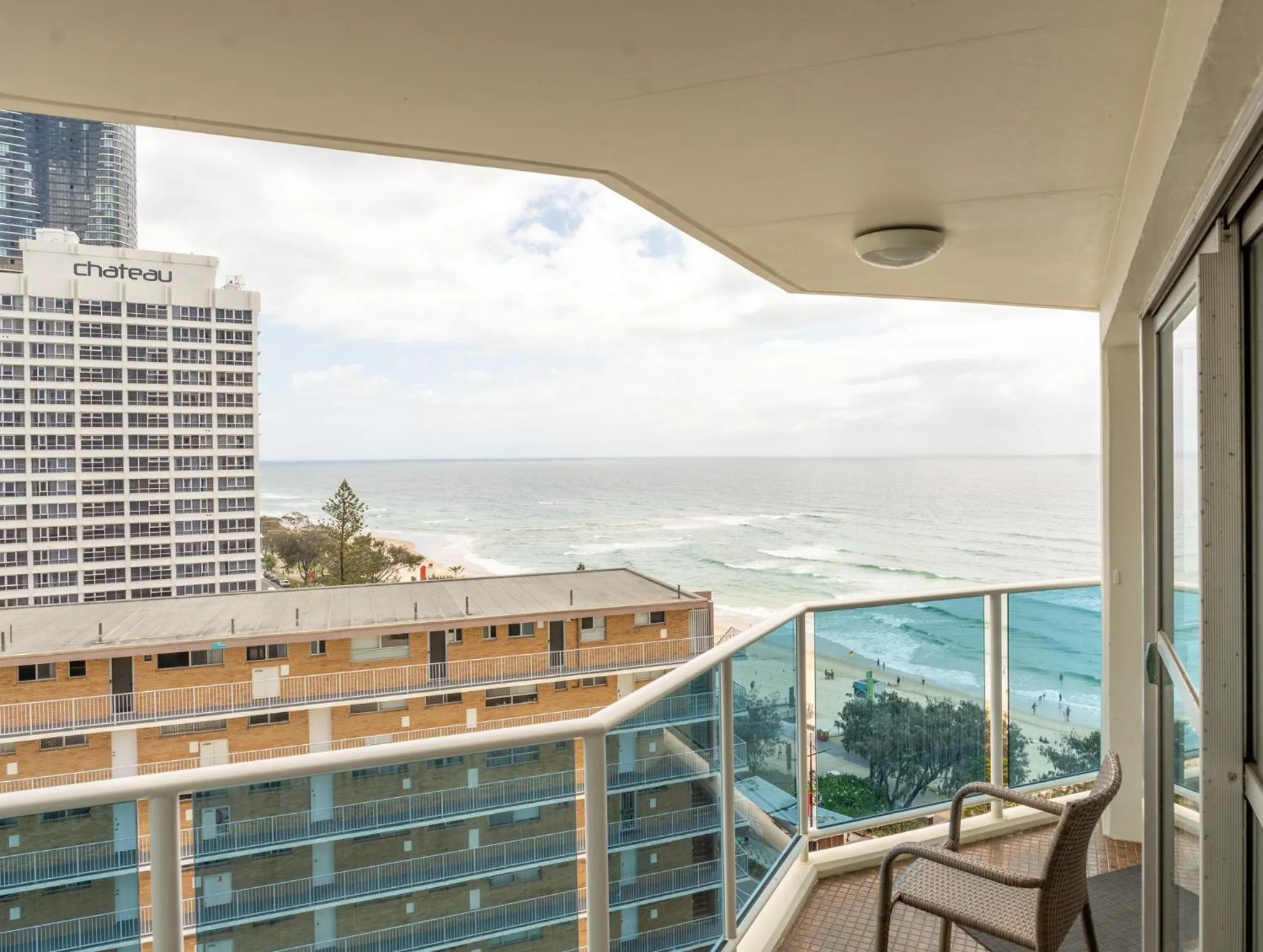 Balcony/Terrace in Grosvenor Beachfront Apartments Surfers Paradise
