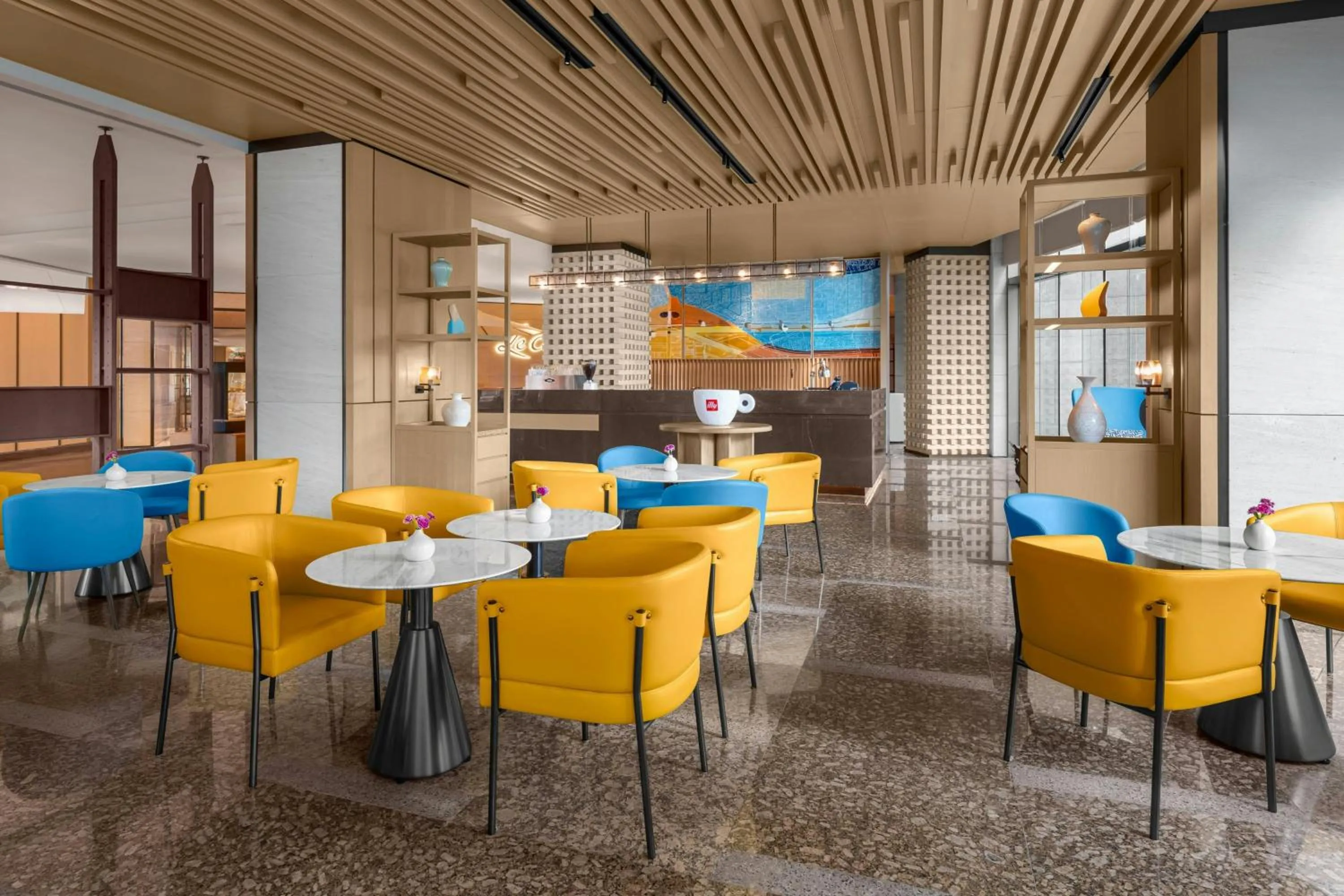 Lobby or reception in Le Méridien Shanghai Sheshan