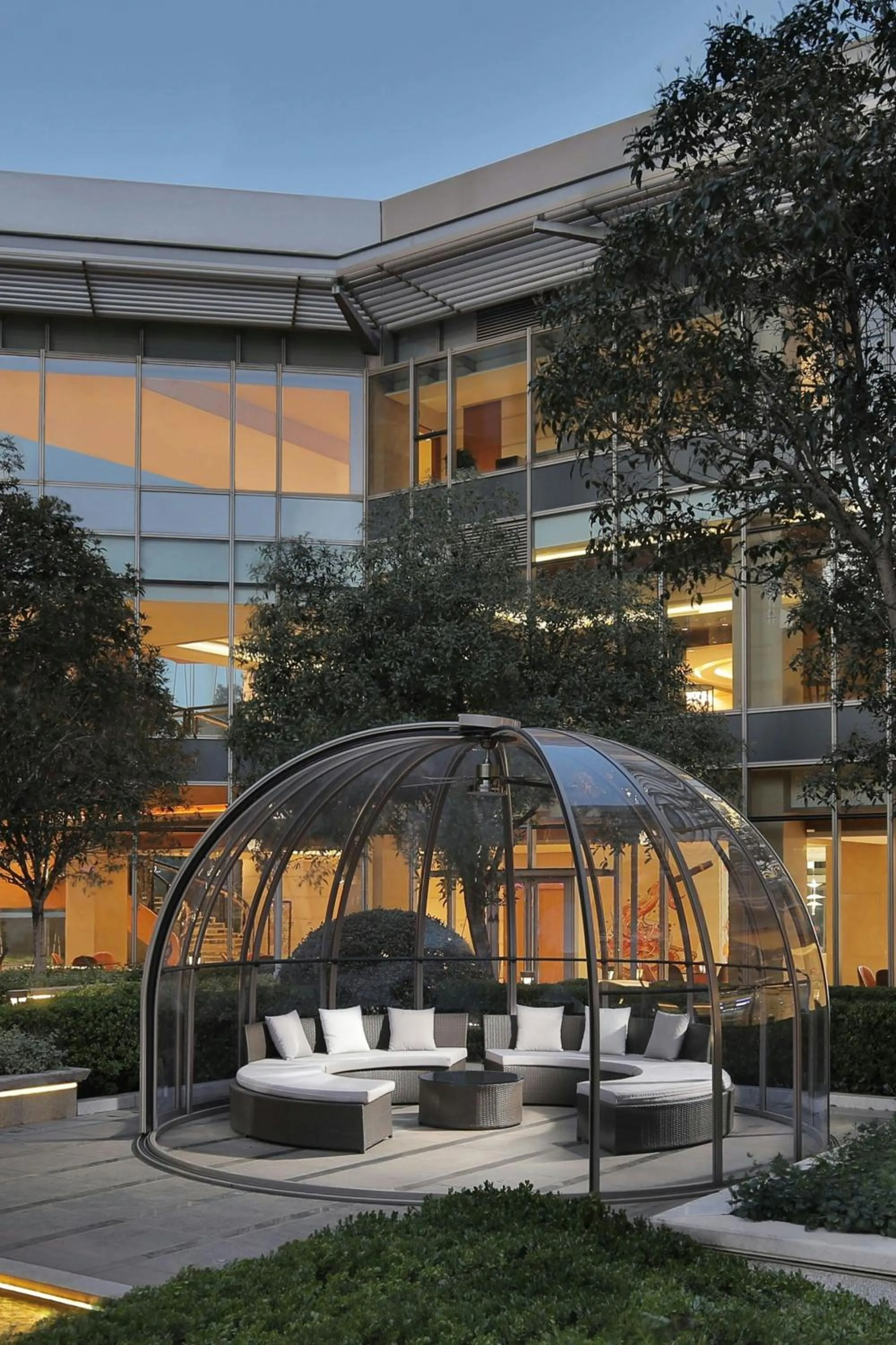 Restaurant/places to eat in Sheraton Grand Shanghai Pudong Hotel & Residences