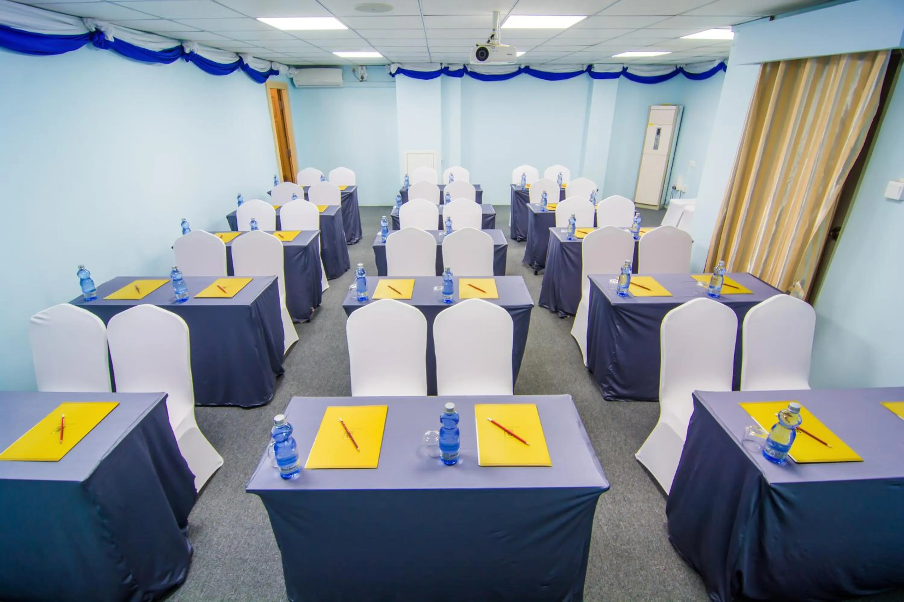 Banquet/Function facilities in Botahtaung Hotel