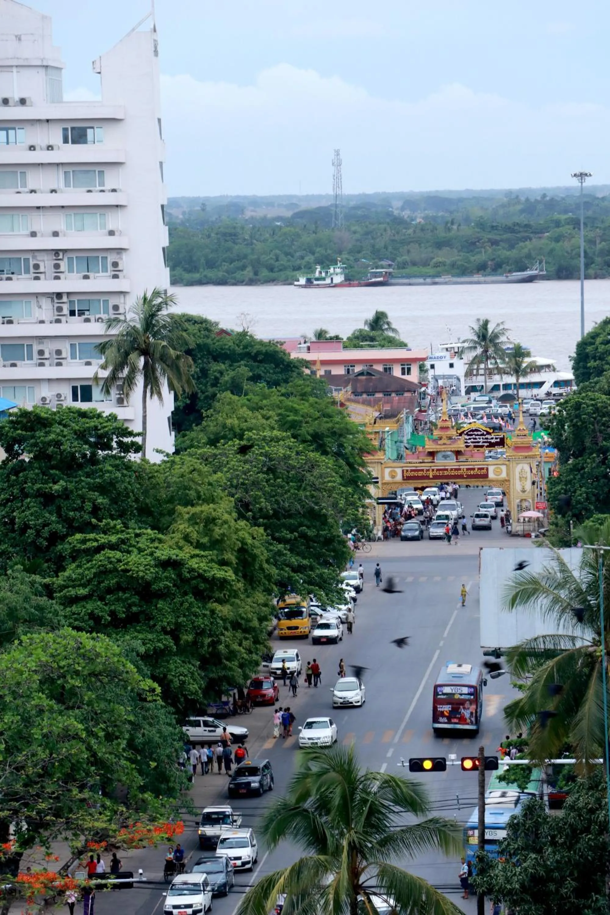Activities in Botahtaung Hotel